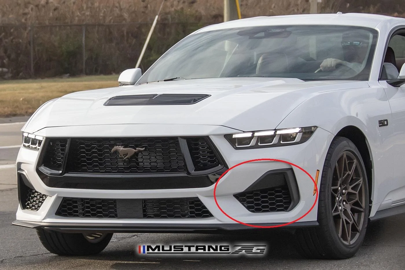 2024-mustang-gt-white-bronze-wheels-1.webp