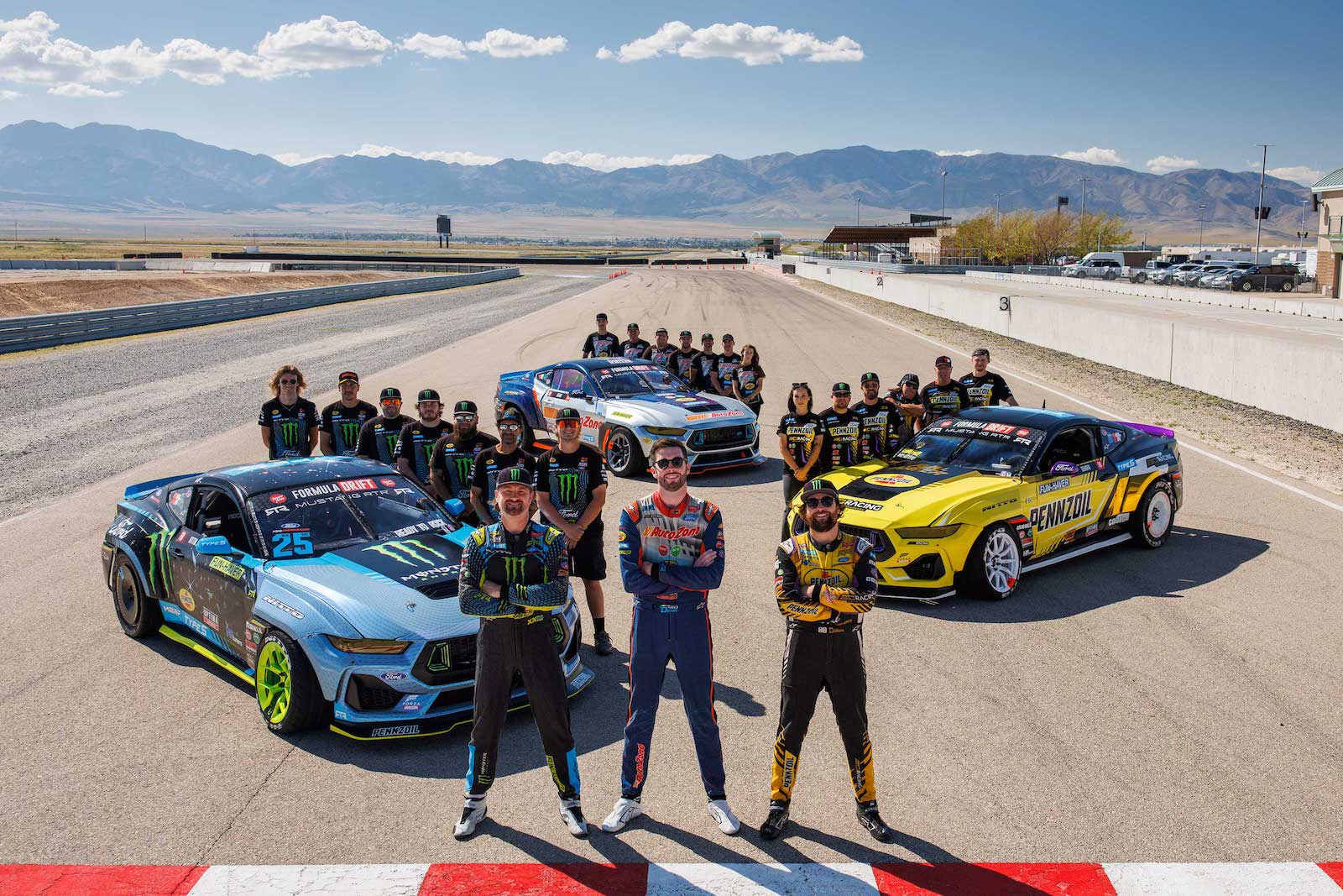 S650 Mustang Ford and RTR Victorious in 7th Generation Mustang at 2023 Formula Drift Championship RTR-Mustang-Team