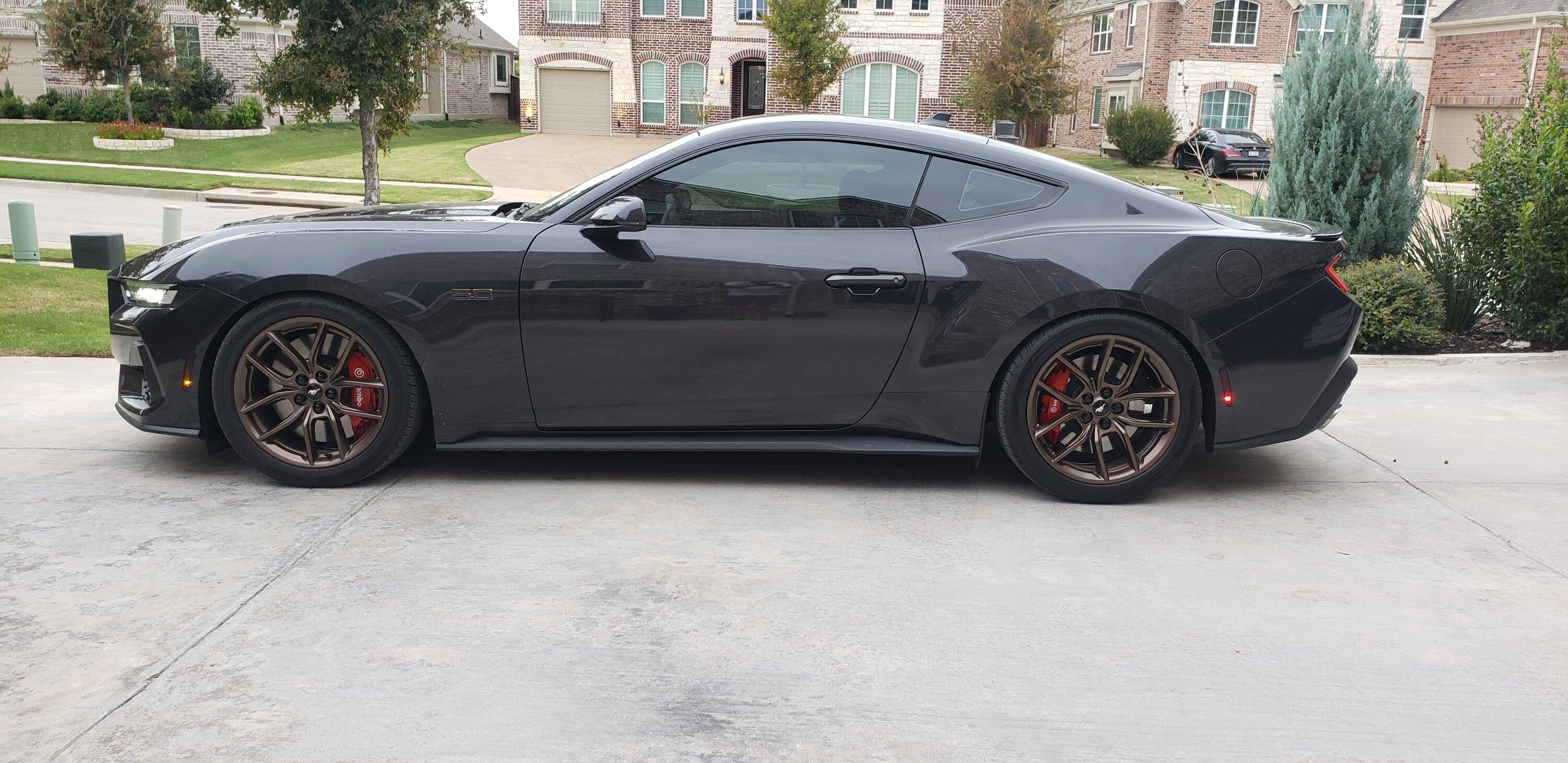 S650 Mustang Steeda Lowered - Sport / Minimum / Dual Rate Springs! 20231022_175400