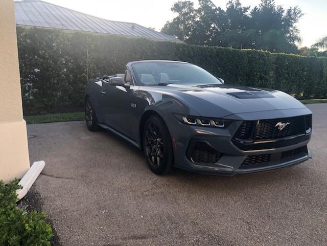 S650 Mustang Picked It Up... 1,000 miles roadtrip home Mustan