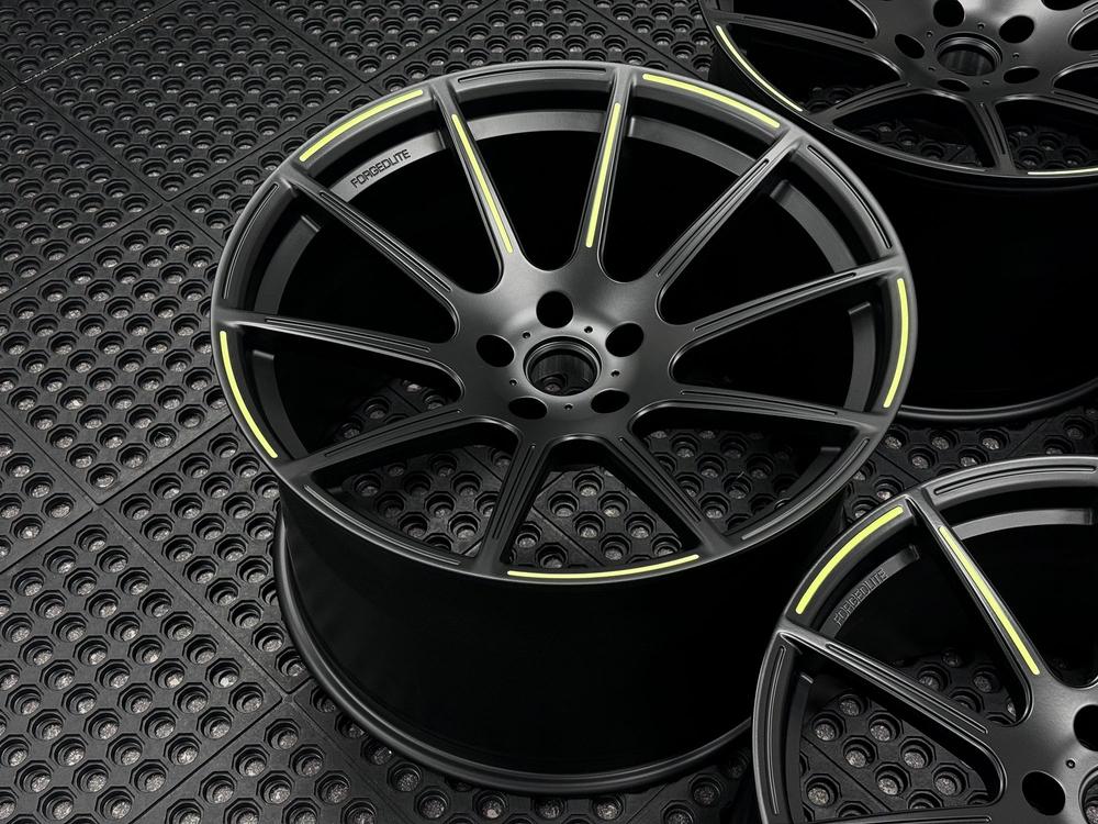 S650 Mustang 19" and 20" Forgedlite Wheels for your S650 Ford Mustang xt_fill_2_2c0879edb736b9bb0666cfd87a8d4e72c9757f33