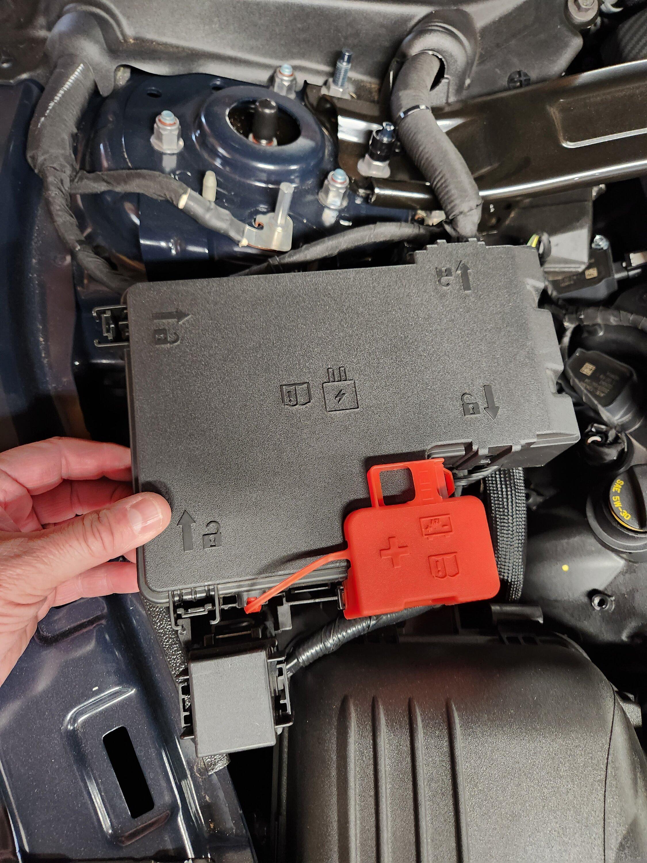S650 Mustang Trickle charger recommendation for winter storage. 20231103_142238