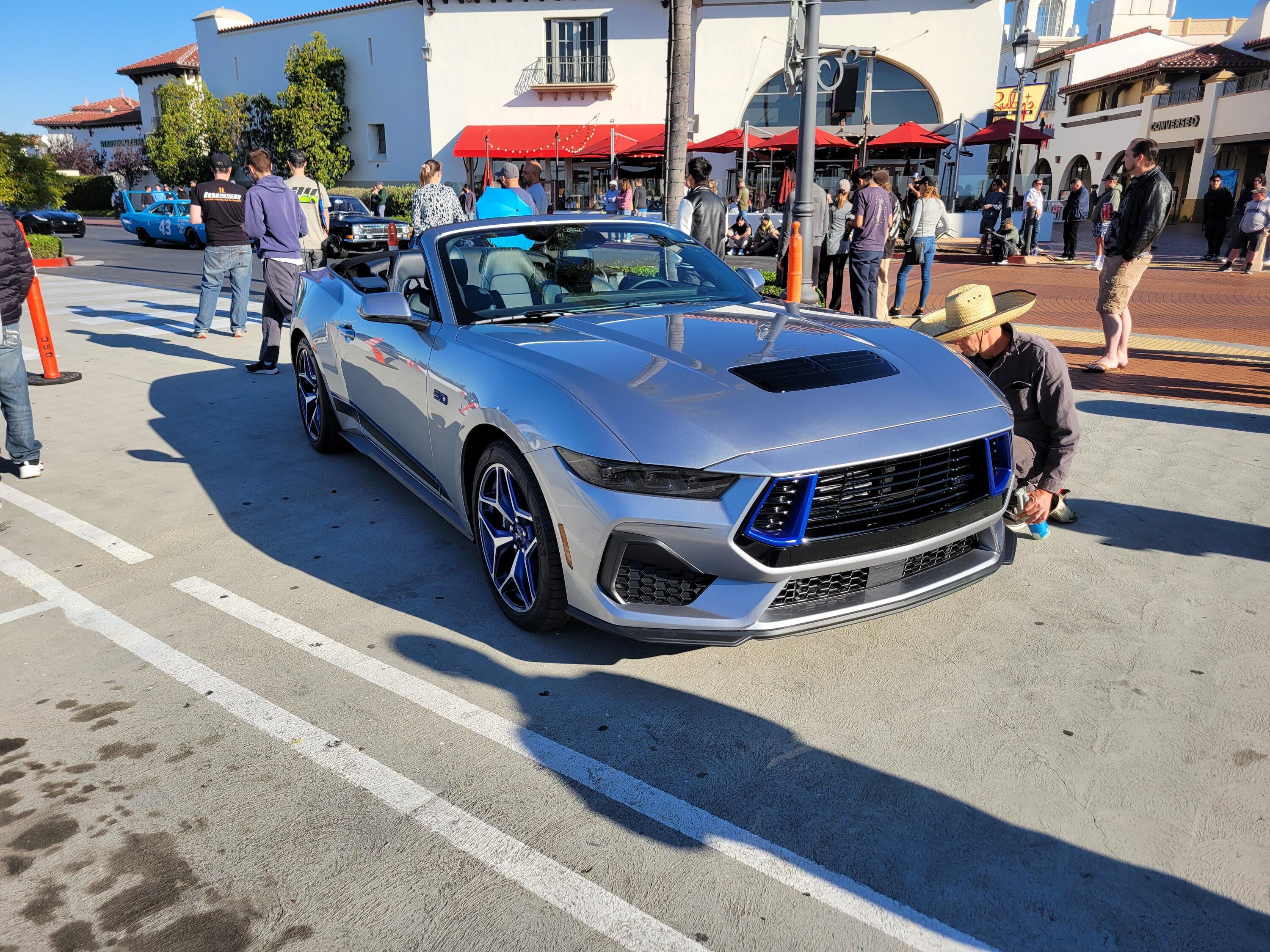 S650 Mustang 2024 Mustang GT California Special Package Revealed w/ Rave Blue Accent Styling, Wheels & Graphics 20231111_084058