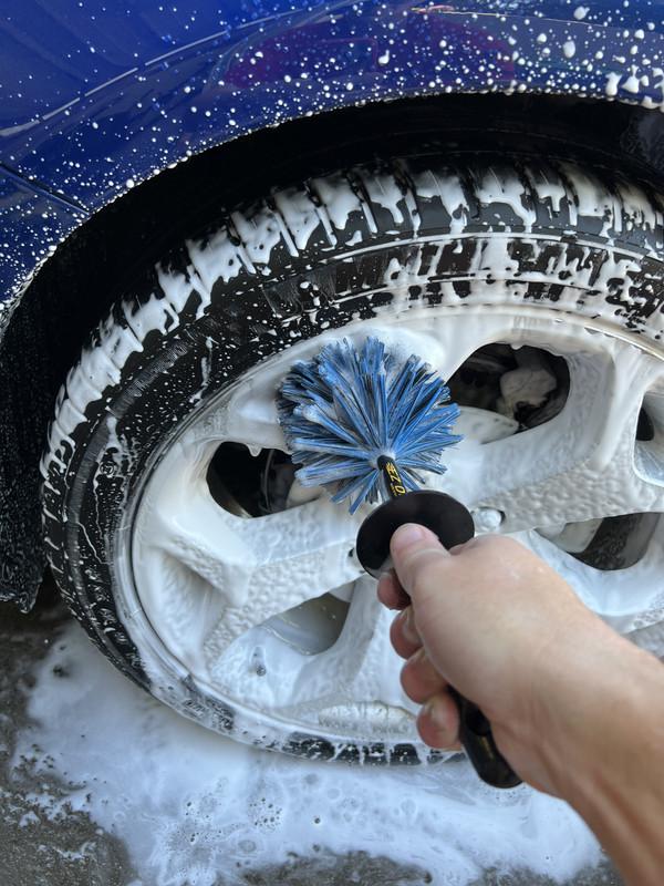 S650 Mustang Must Have Tools for Wheel & Tire Cleaning img-0260-