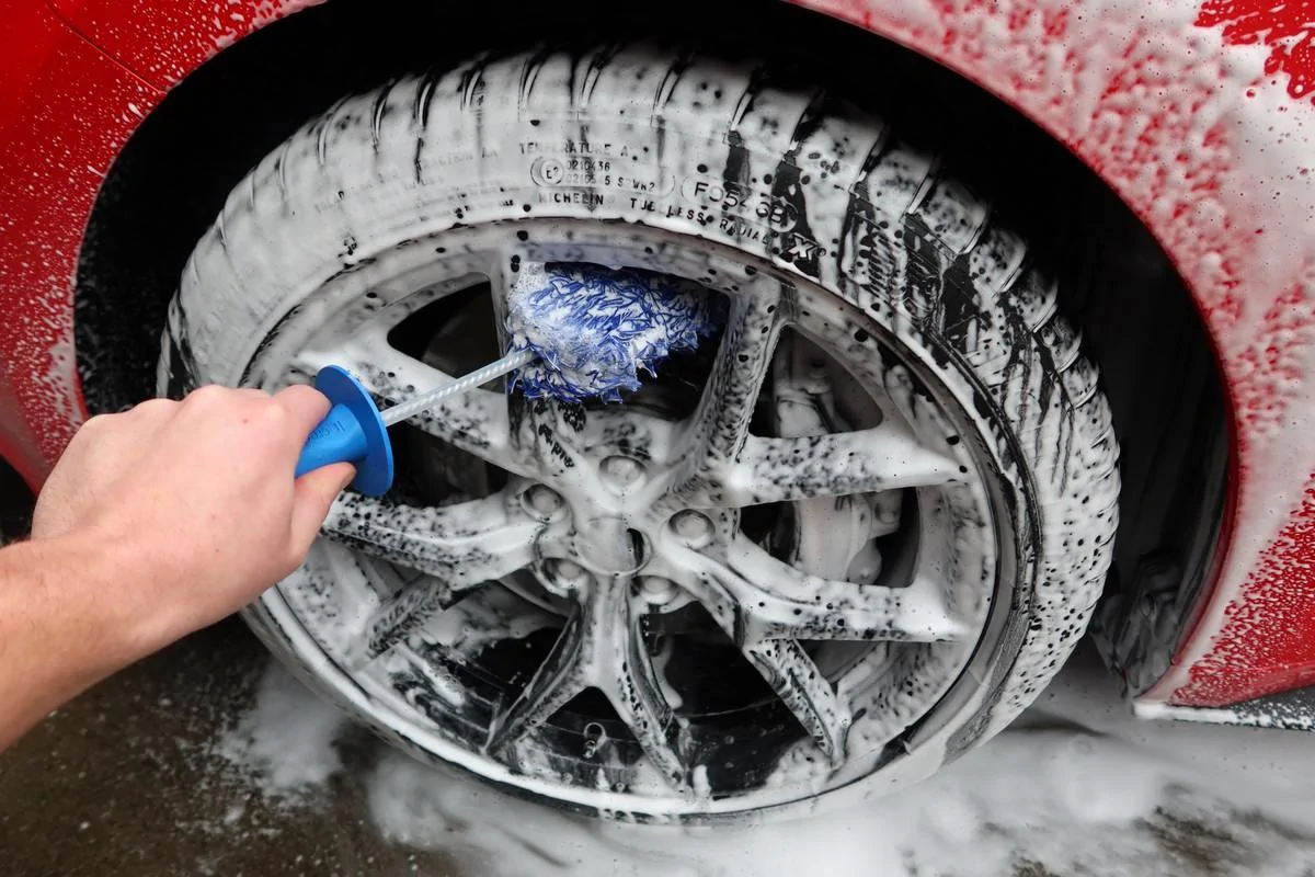 S650 Mustang Must Have Tools for Wheel & Tire Cleaning img-0199-jpg