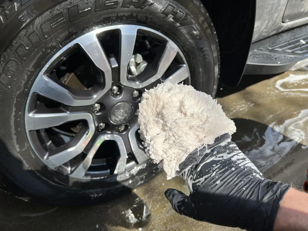 S650 Mustang Must Have Tools for Wheel & Tire Cleaning img-4670-jpg