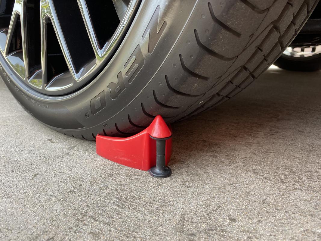 S650 Mustang Must Have Tools for Wheel & Tire Cleaning g3-