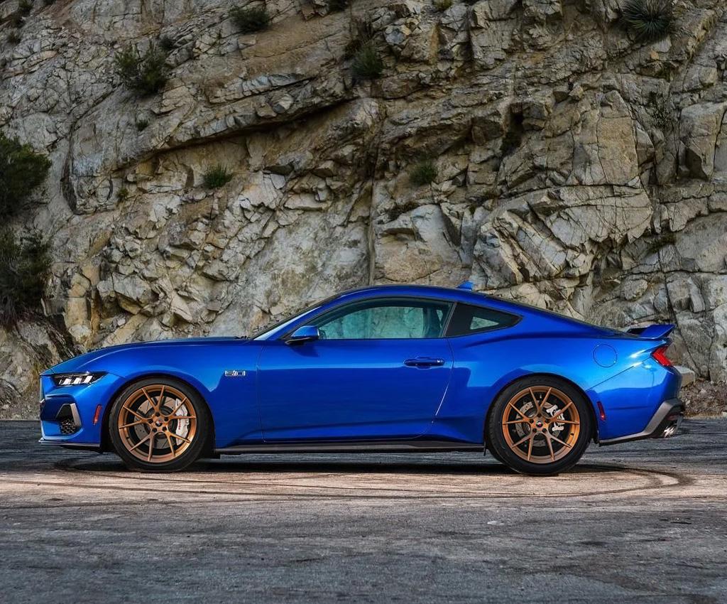 Copper Atlas Blue 6GR.jpg