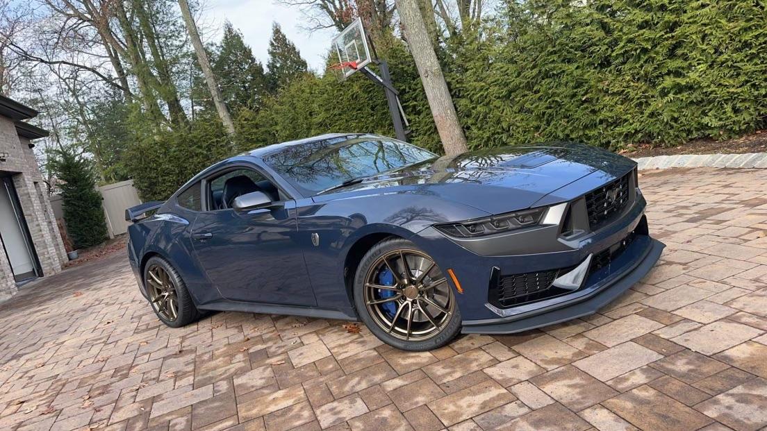 Mustang Dark Horse Velgen VF5.jpeg