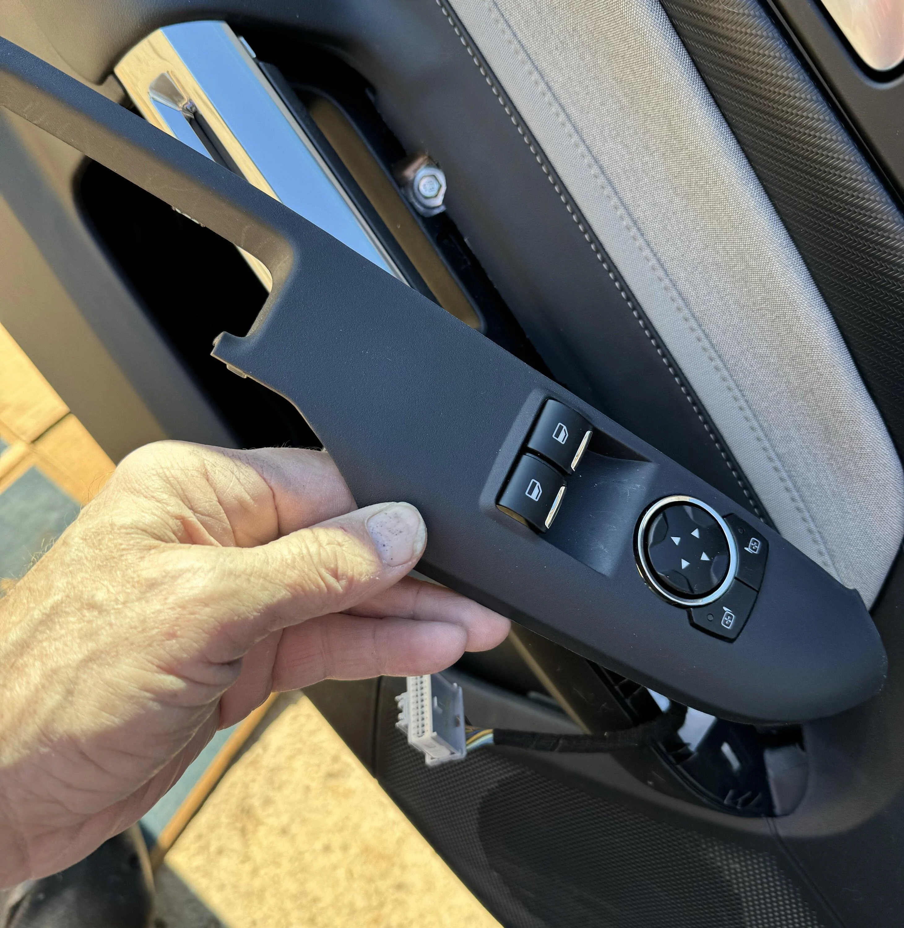 S650 Mustang Removed Door Panels for Speaker Upgrade - DIY Writeup IMG_0602