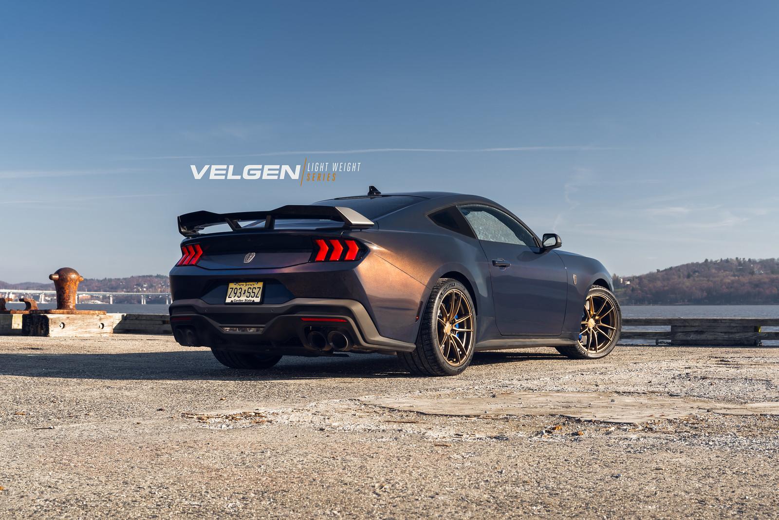 Velgen Light Weight Vf5 Mustang Darkhorse -4.jpeg