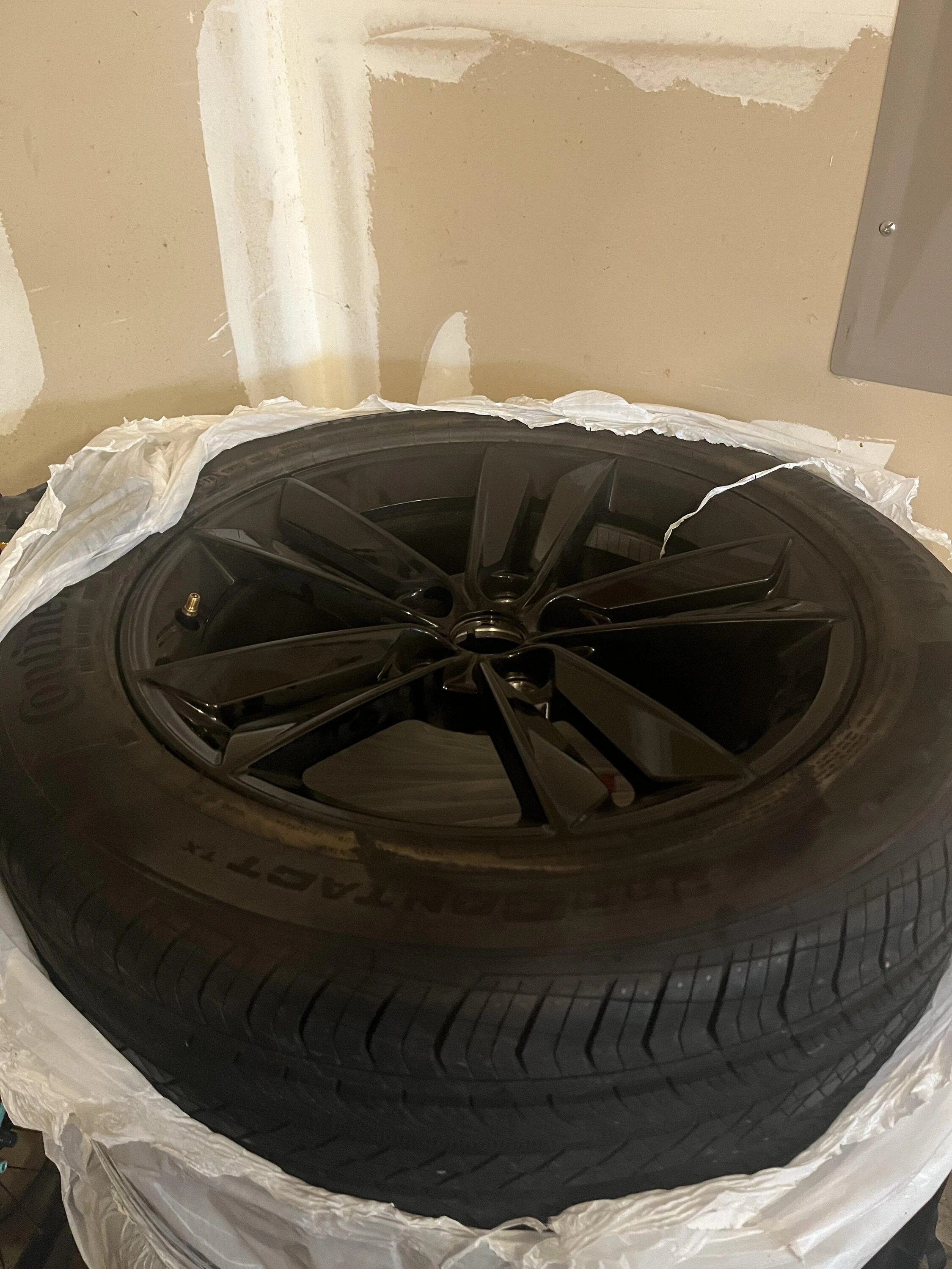 S650 Mustang OEM GT Wheels and Tires IMG_6664