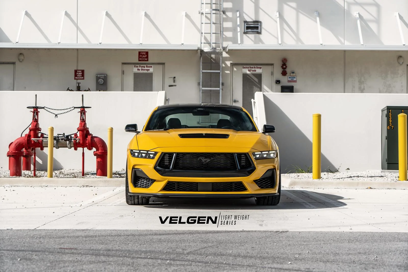 Ford Mustang S650 Velgen Light Weight VF9-1.webp