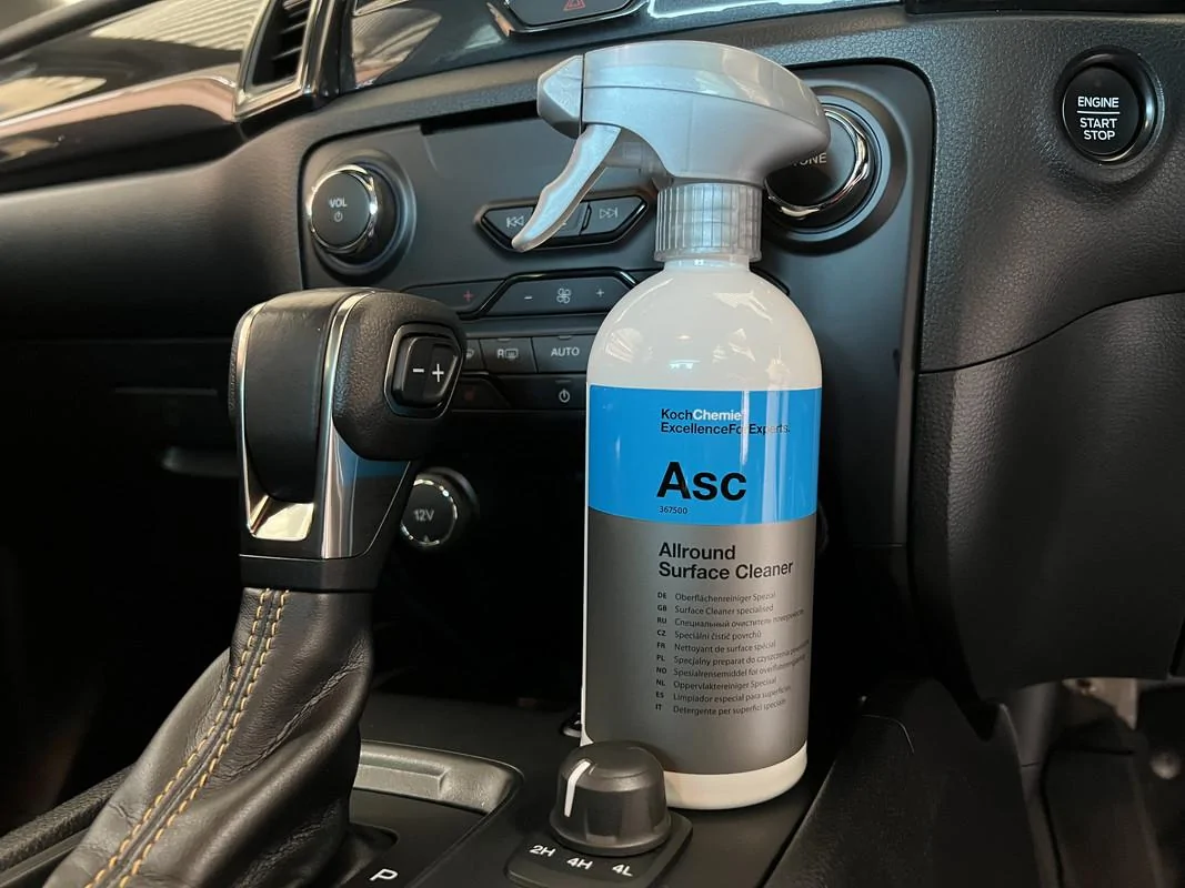 S650 Mustang What is everyone using to clean info screens IMG-4984