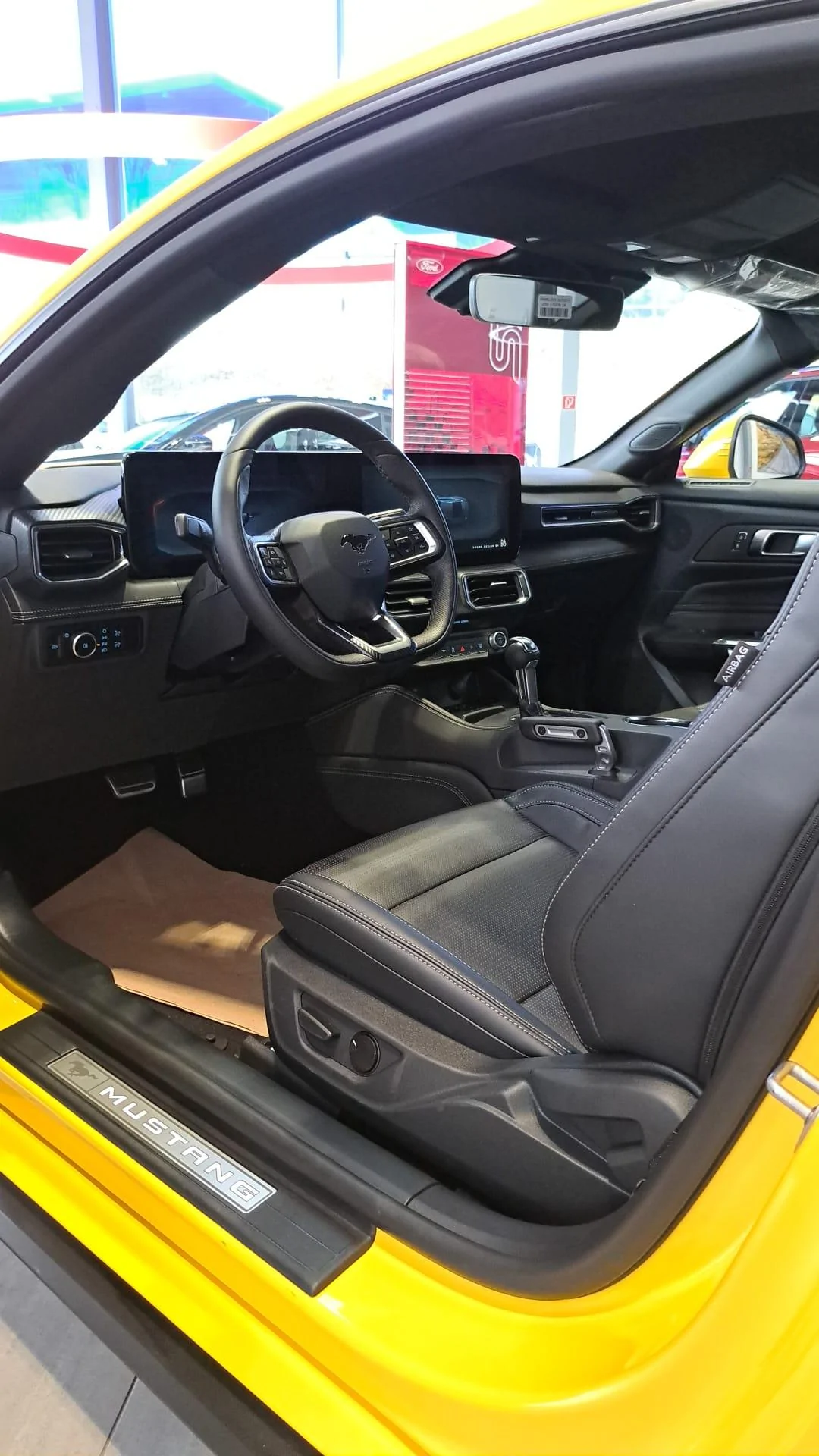 S650 Mustang First showroom cars at German dealerships b9558f36-c0cb-4c3a-b02d-9c1b3959706a