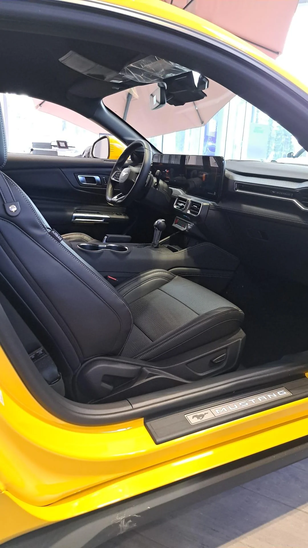 S650 Mustang First showroom cars at German dealerships d1106c56-b098-461a-808f-e0aec27cbf74
