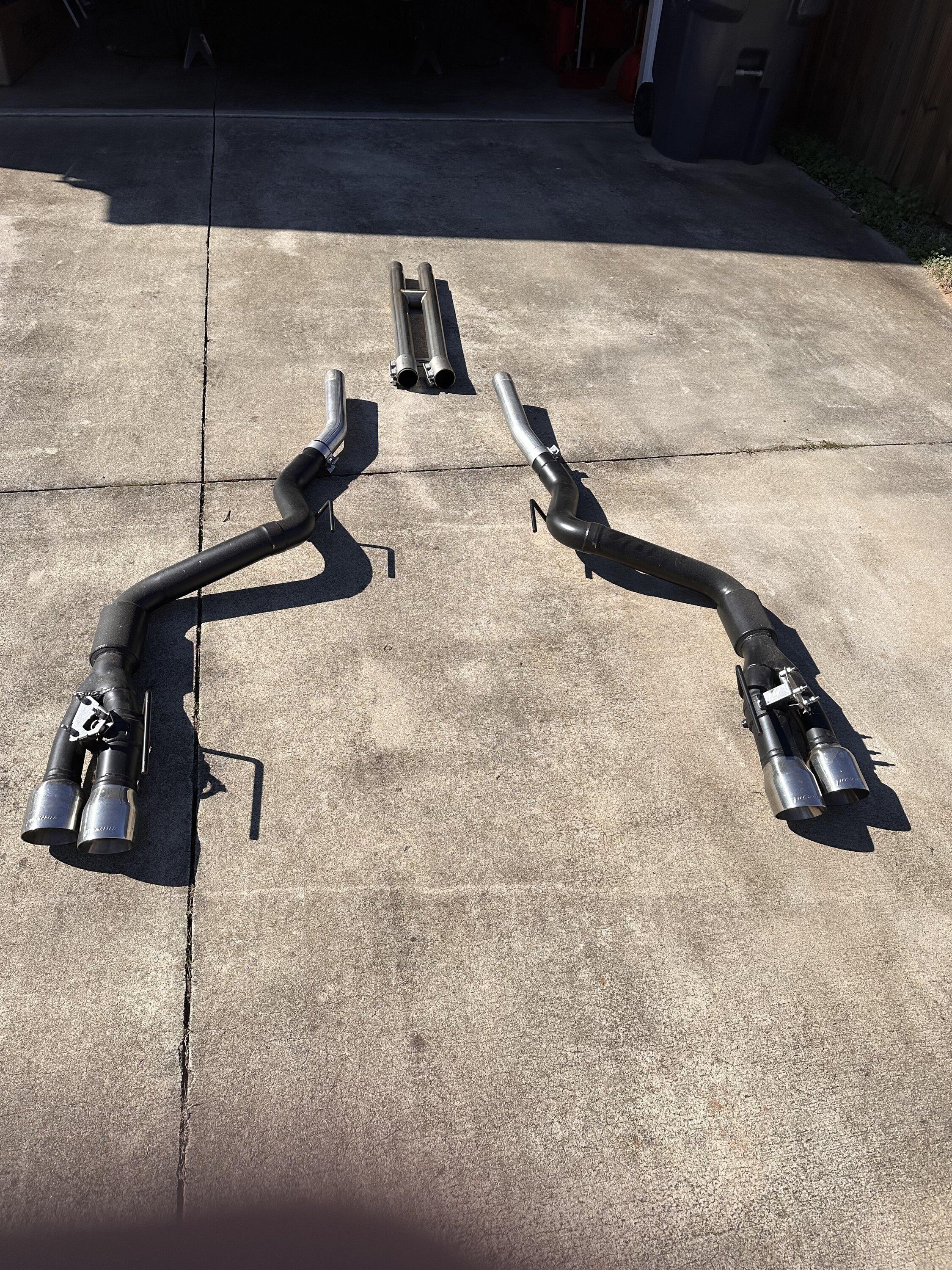 S650 Mustang ($750) Flowmaster Outlaw axleback (valved) and Steeda H-Pipe IMG_6085