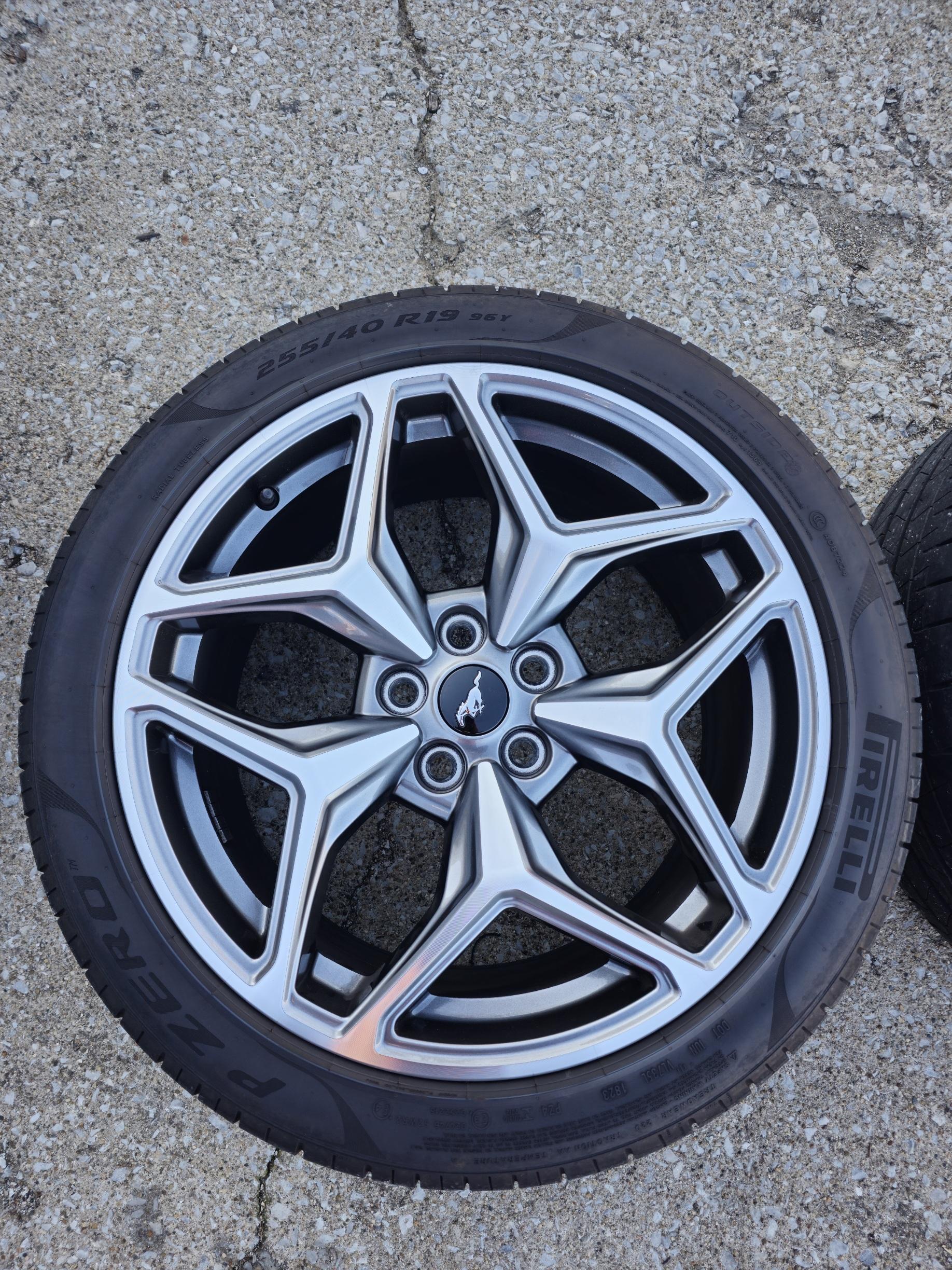 S650 Mustang GT Performance Pack Tire/Wheels for Sale 20240205_095145
