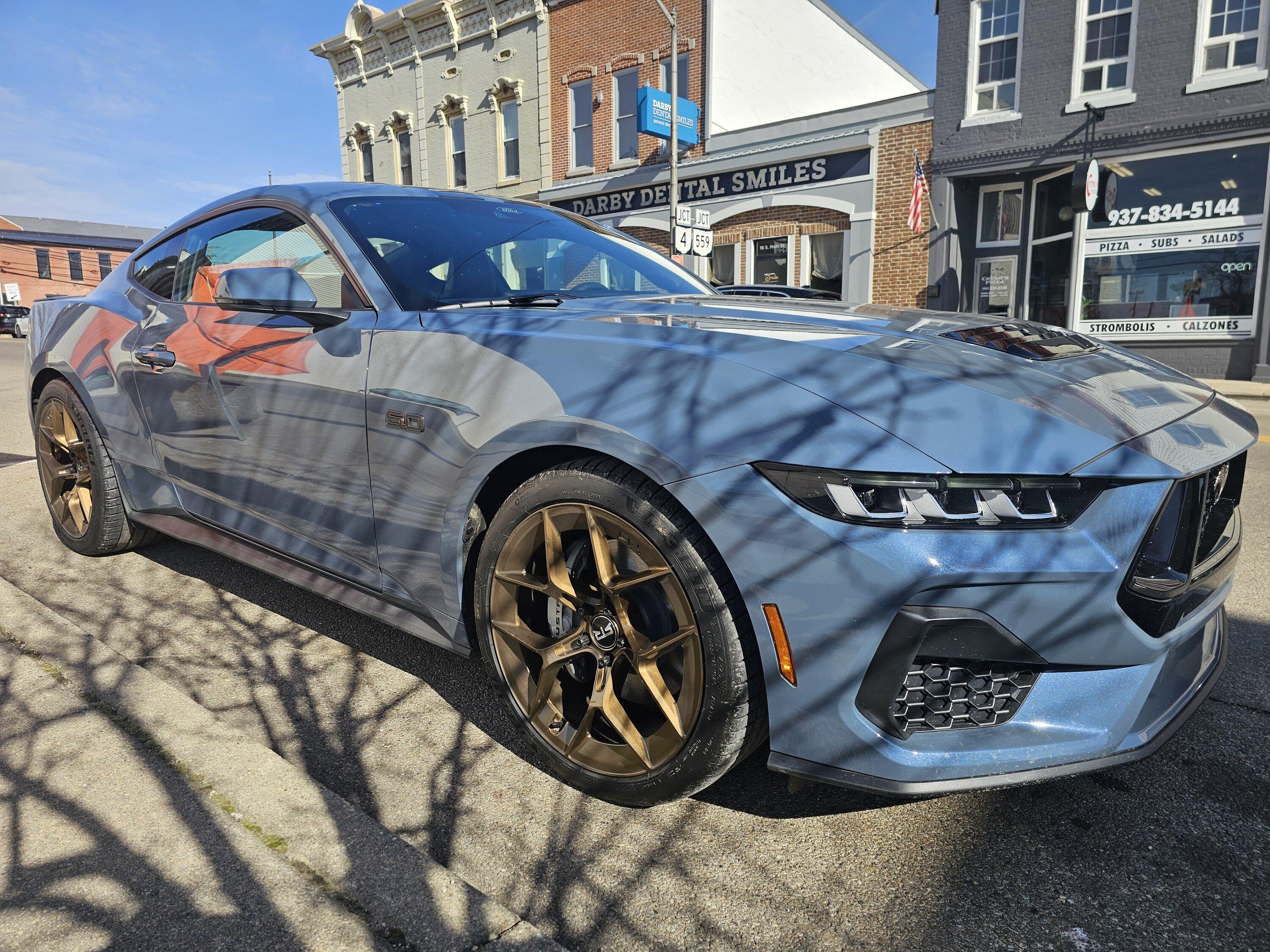 S650 Mustang New RTR Wheels! // RTR Aero 5 Wheels Available in 2 New Colors! 20240207_113354