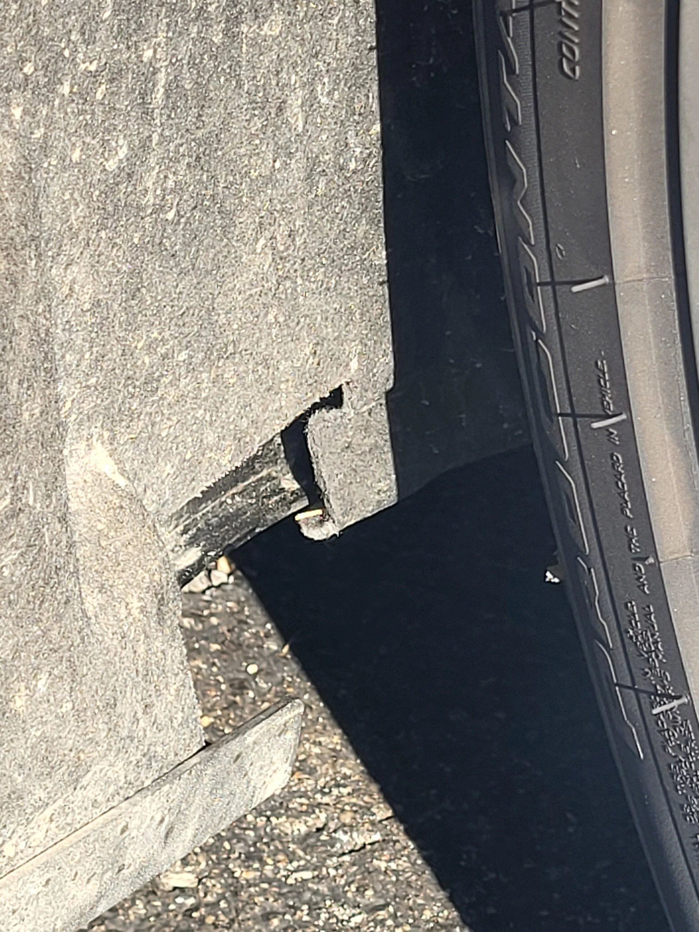 S650 Mustang Front inner wheel well issues 1000005689