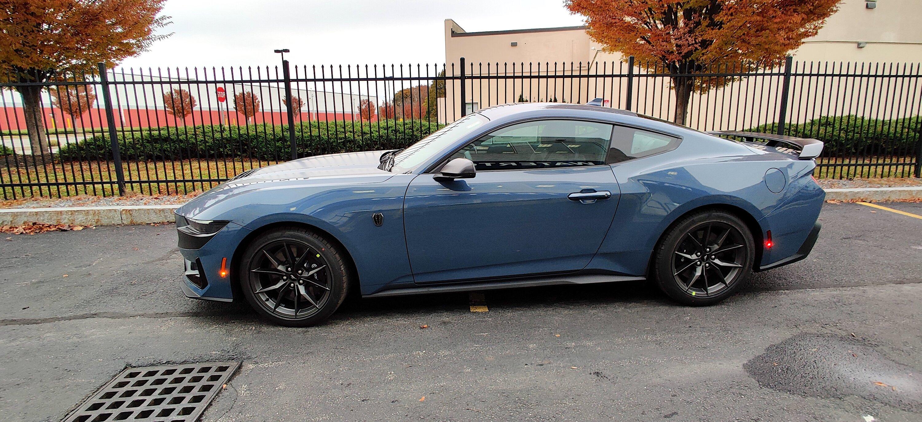S650 Mustang What's going on with Vapor Blue colour?? Some doubts about the true tone DH_Vapor_blue