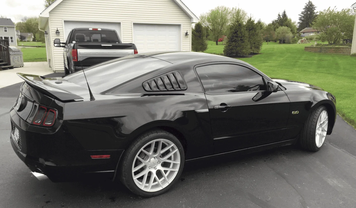 S650 Mustang Lowered on new wheels 1709650939143