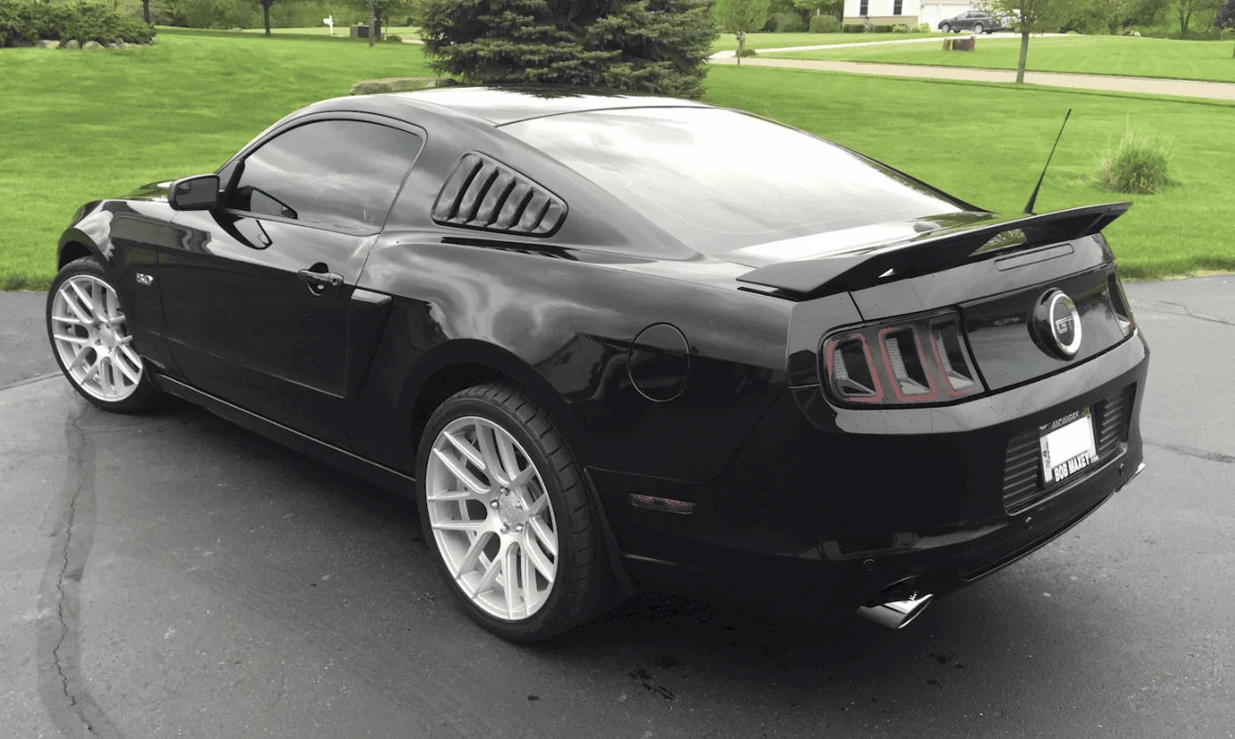S650 Mustang Lowered on new wheels 1709650956895