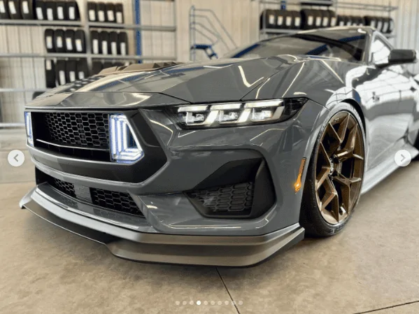 S650 Mustang What's going on with Vapor Blue colour?? Some doubts about the true tone 1709710772465