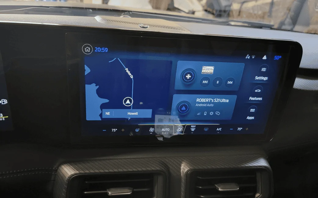 S650 Mustang broken screen 1711416796262-f0