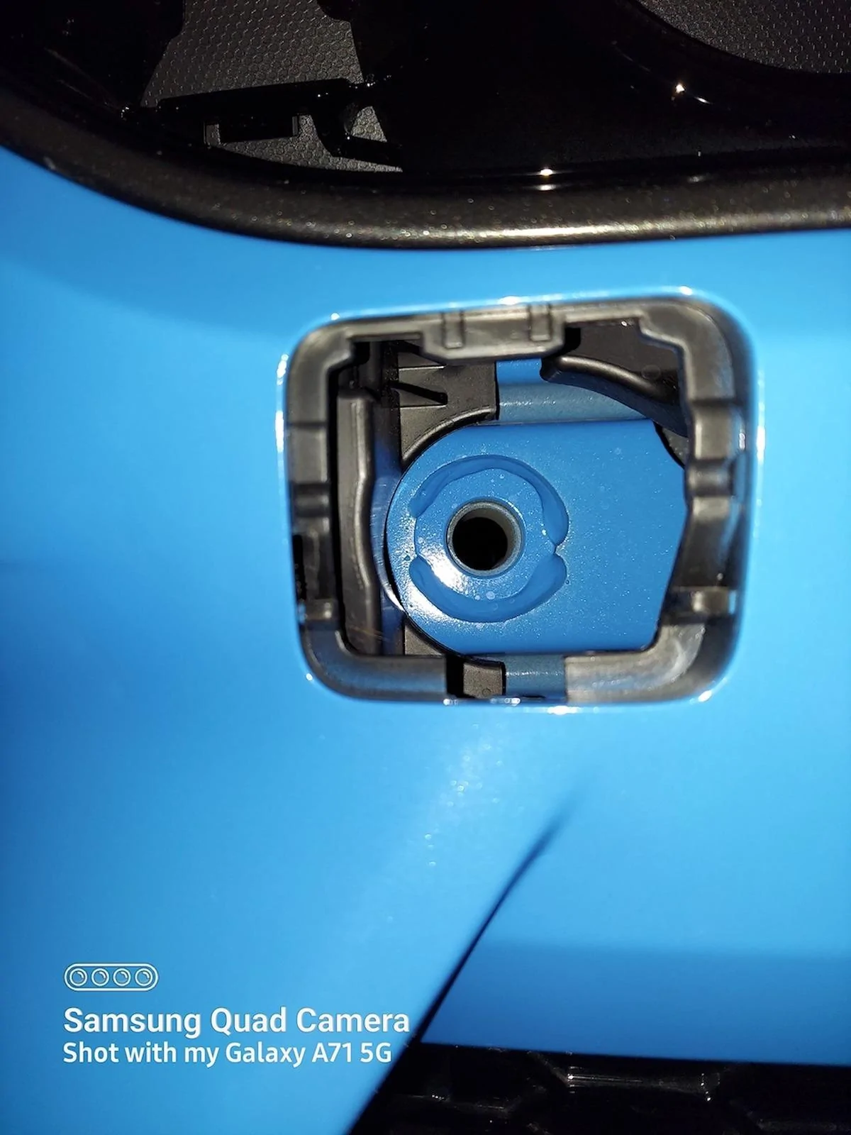 plate and tow hook 002.webp