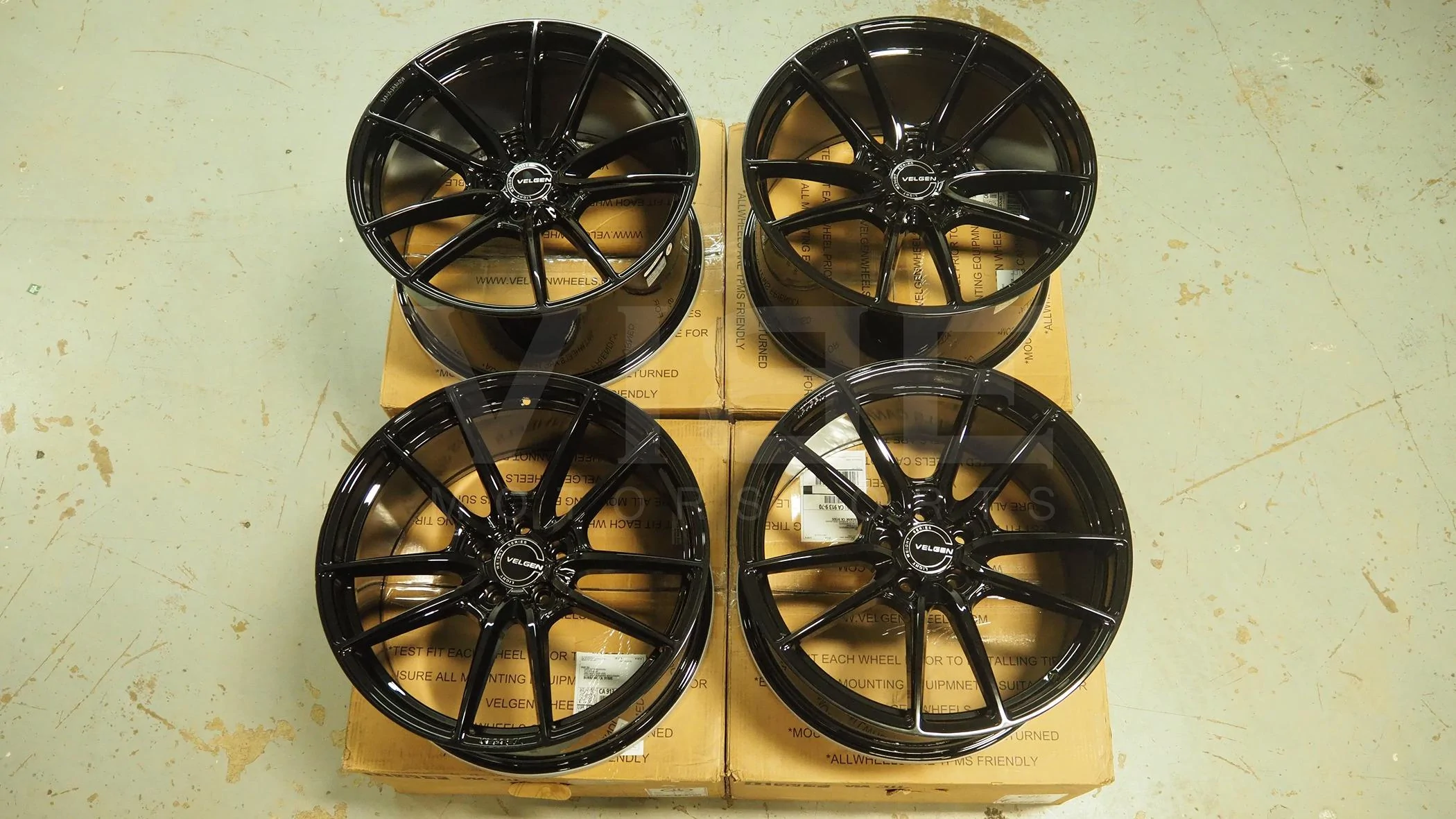 velgen-vf5-gloss-black-1.webp