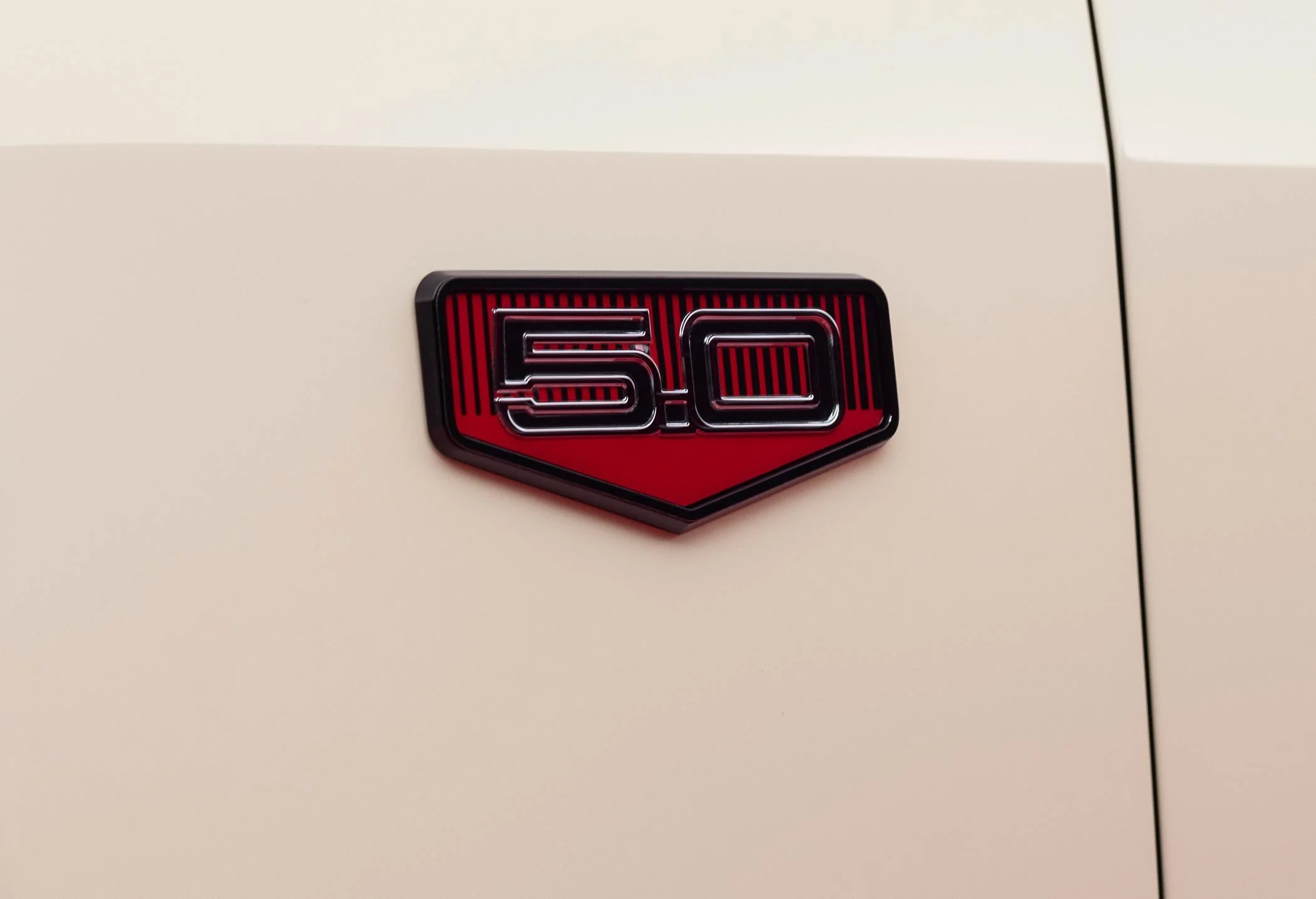 S650 Mustang Ford Mustang 60th Anniversary Package Limited Edition Draws on Classic Style of 1965 Original 2025 Mustang 60th Anniversary Package_10