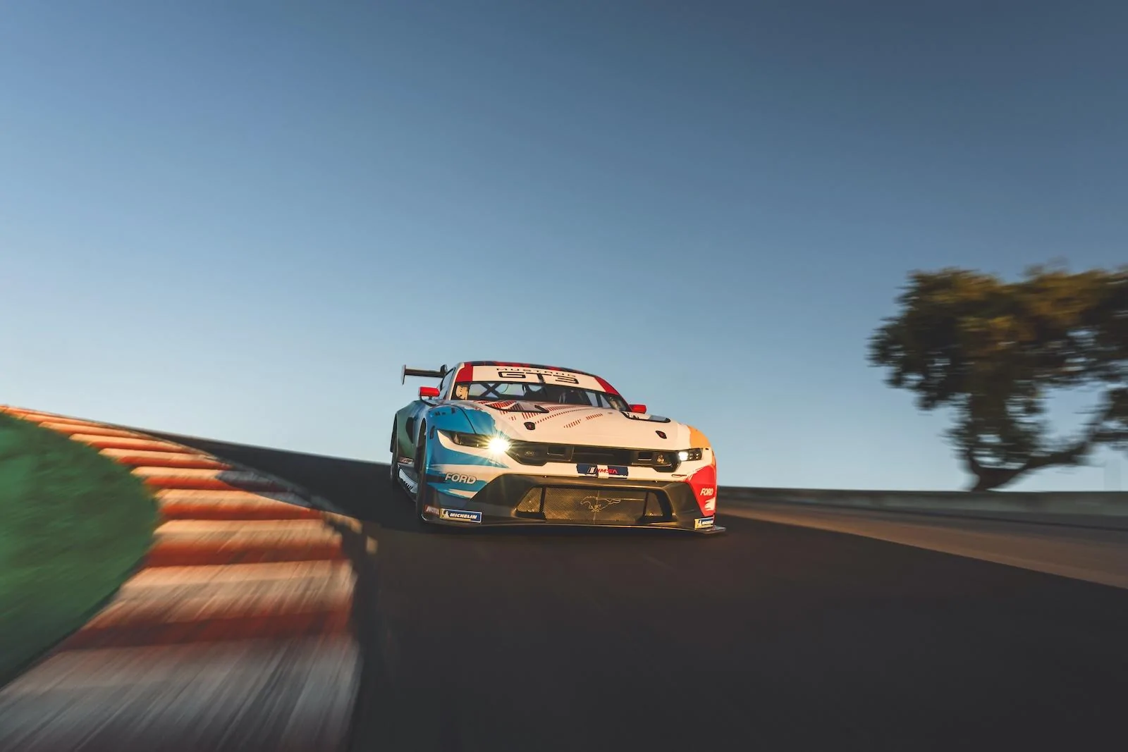 S650 Mustang New Mustang GT3 "Champion Spirit" Livery Evokes Heritage Racing A1_07735A