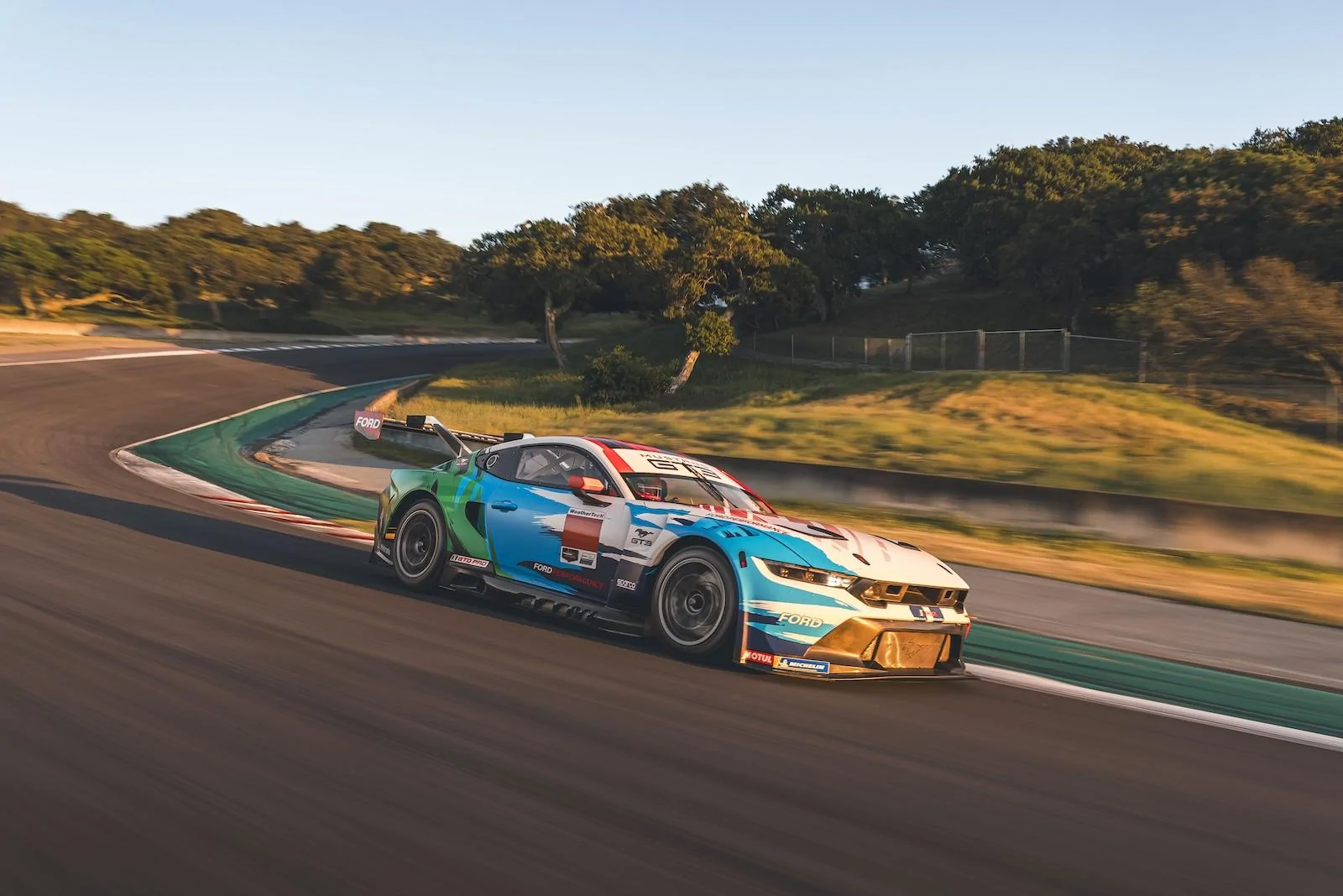 S650 Mustang New Mustang GT3 "Champion Spirit" Livery Evokes Heritage Racing A1_07822