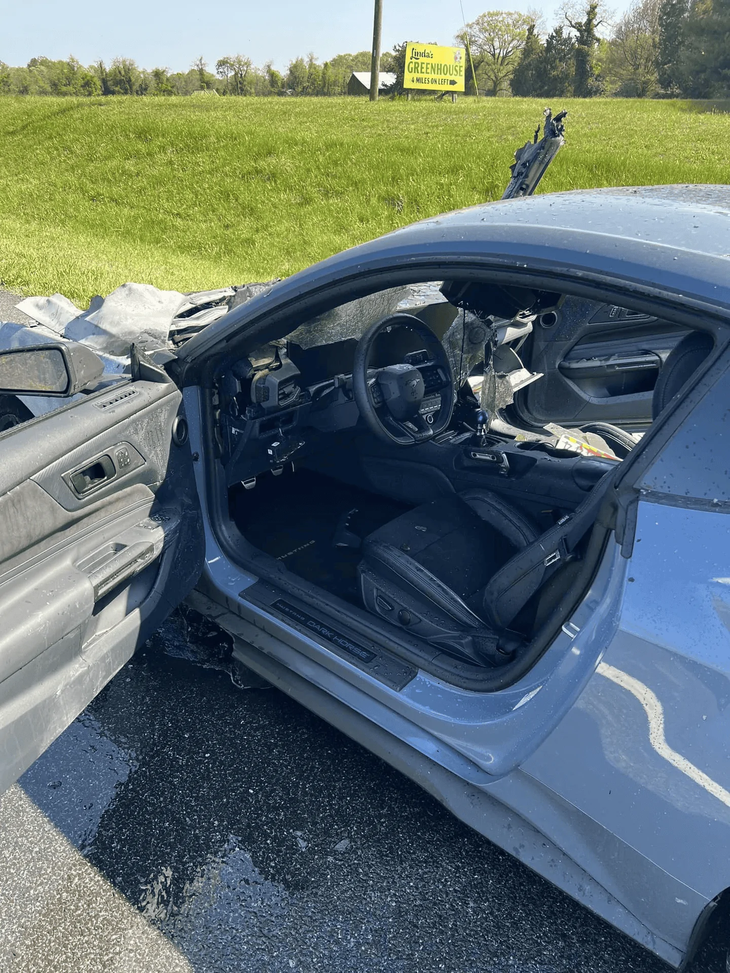 S650 Mustang Dark Horse on fire and burns down (from stuck clutch) 1713484535367-png