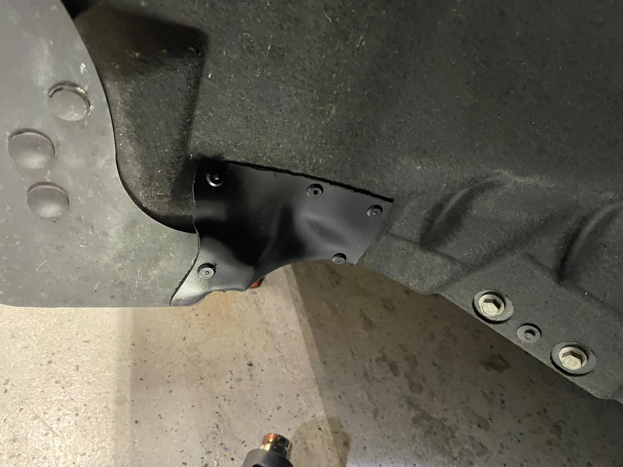 S650 Mustang Front inner wheel well issues IMG_8285