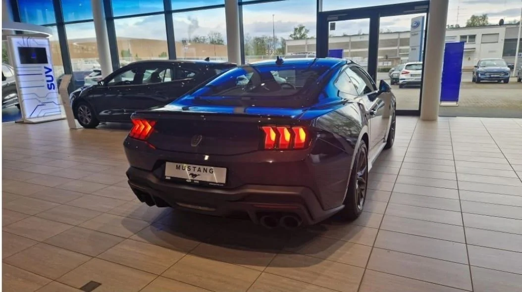 S650 Mustang Spoiler for DH in Europe 1000310758