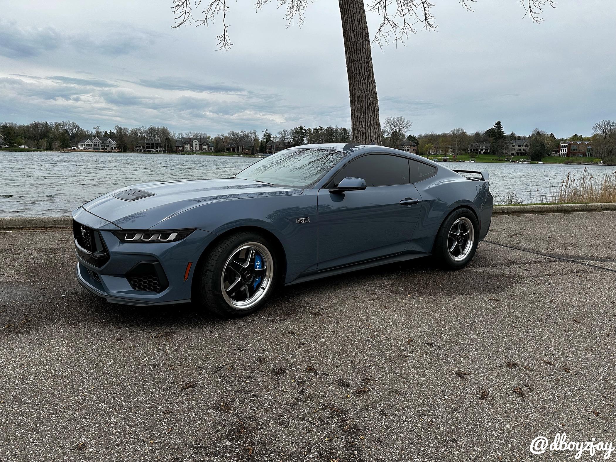 S650 Mustang Weld S155 Drag Pack installed on vapor blue Mustang Gt! Attachment-1