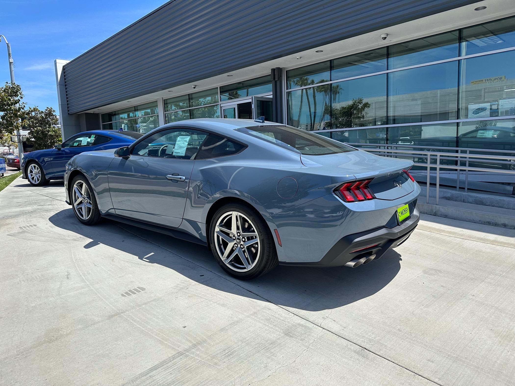 S650 Mustang So, I got to drive a Dark Horse today tempImagePpTK6Q