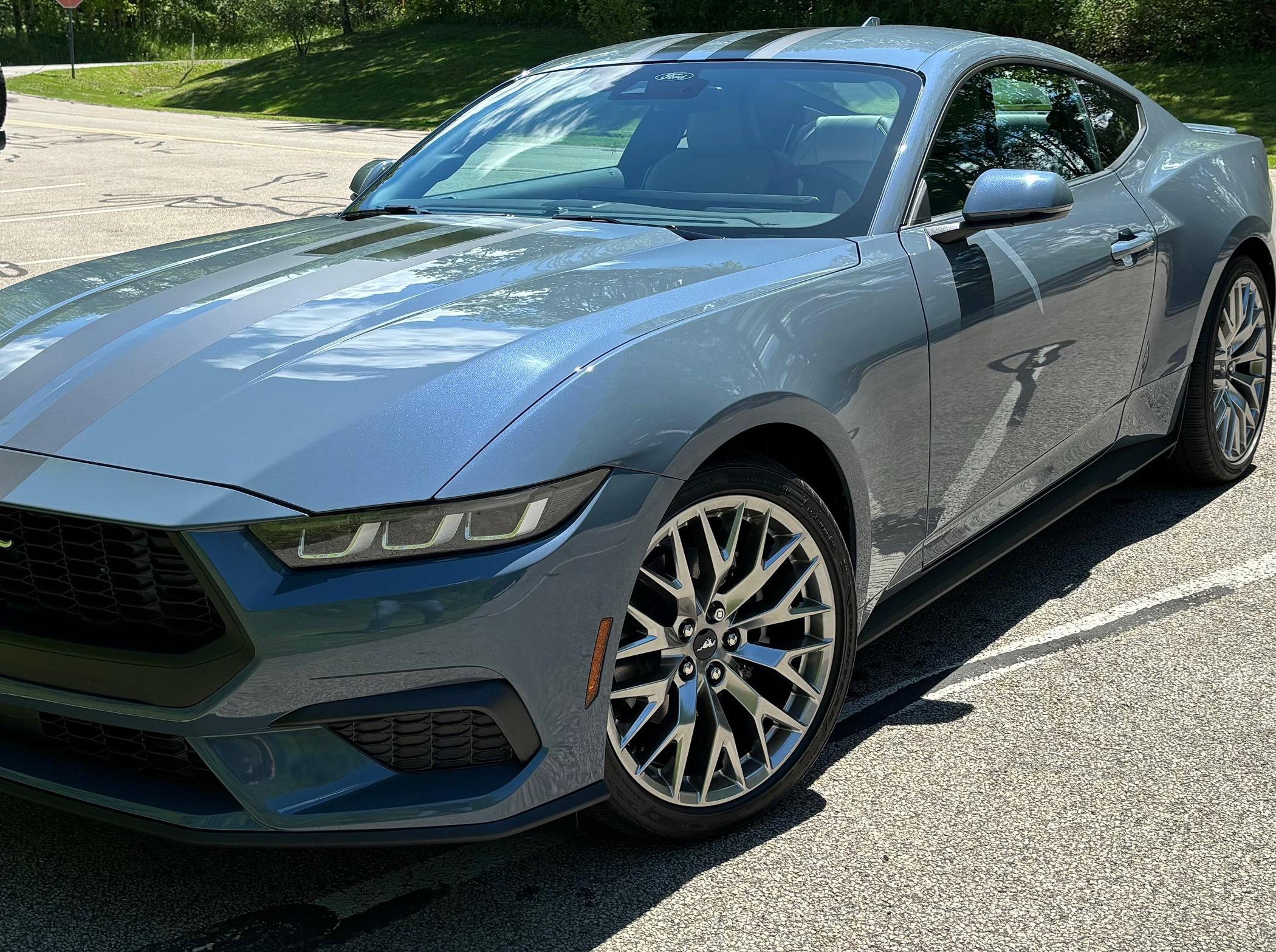 S650 Mustang Cloudy windshield IMG_1895 copy