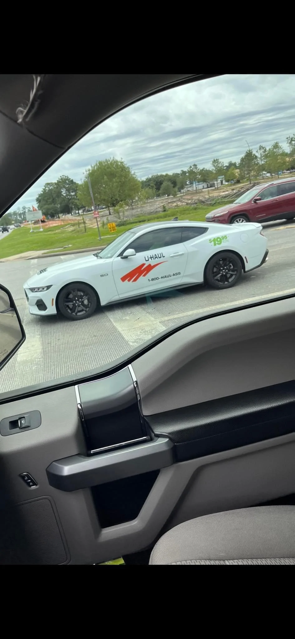 S650 Mustang U-Haul Mustang IMG_4324