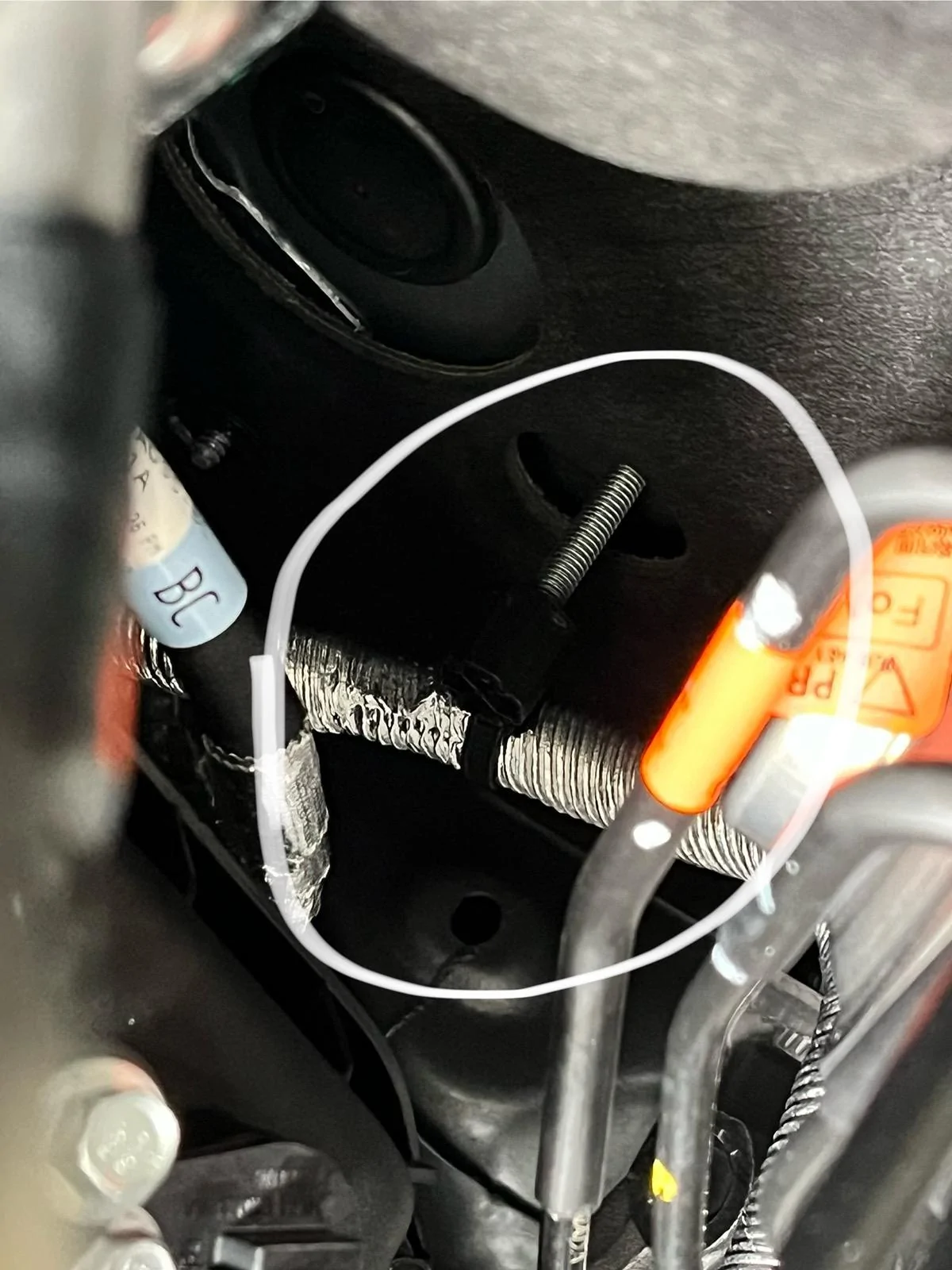 S650 Mustang Recall 24S36 - Leaking Hydraulic Clutch Pressure Line IMG_3620