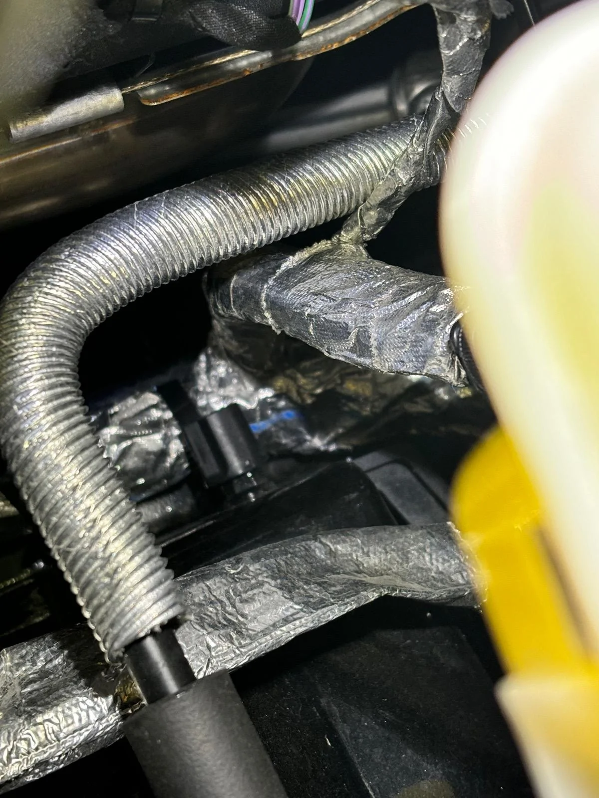 S650 Mustang Recall 24S36 - Leaking Hydraulic Clutch Pressure Line IMG_0338