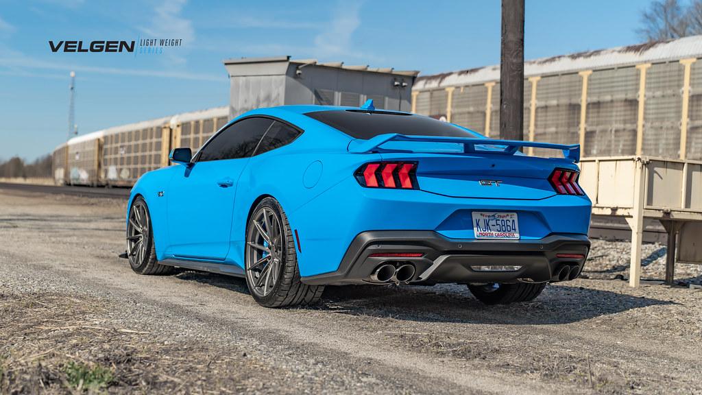 S650 Mustang Velgen Wheels Summer Sale | Light Weight Series Mustang S650 - VF10_3