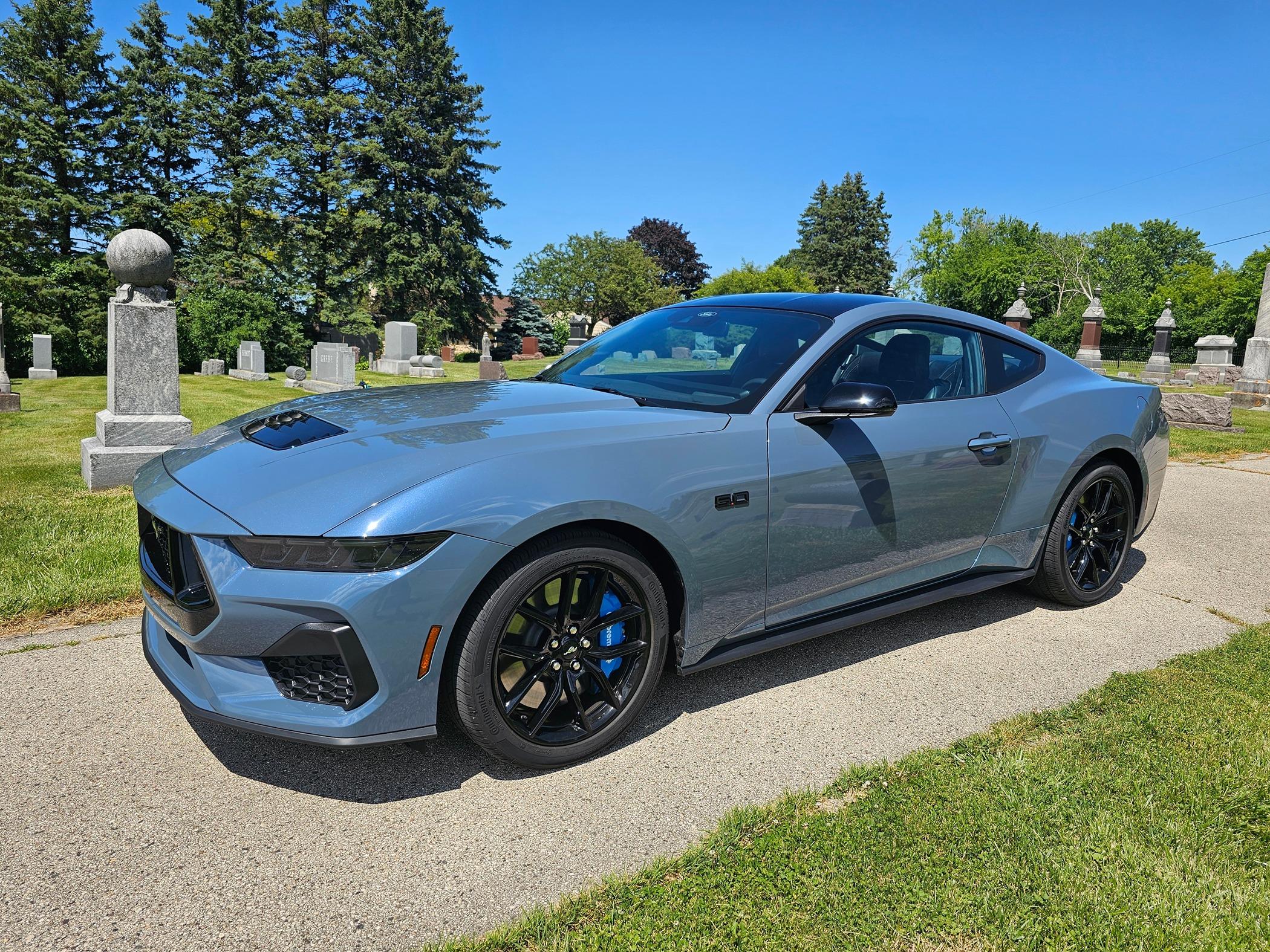S650 Mustang Show off your stang! 1000019233
