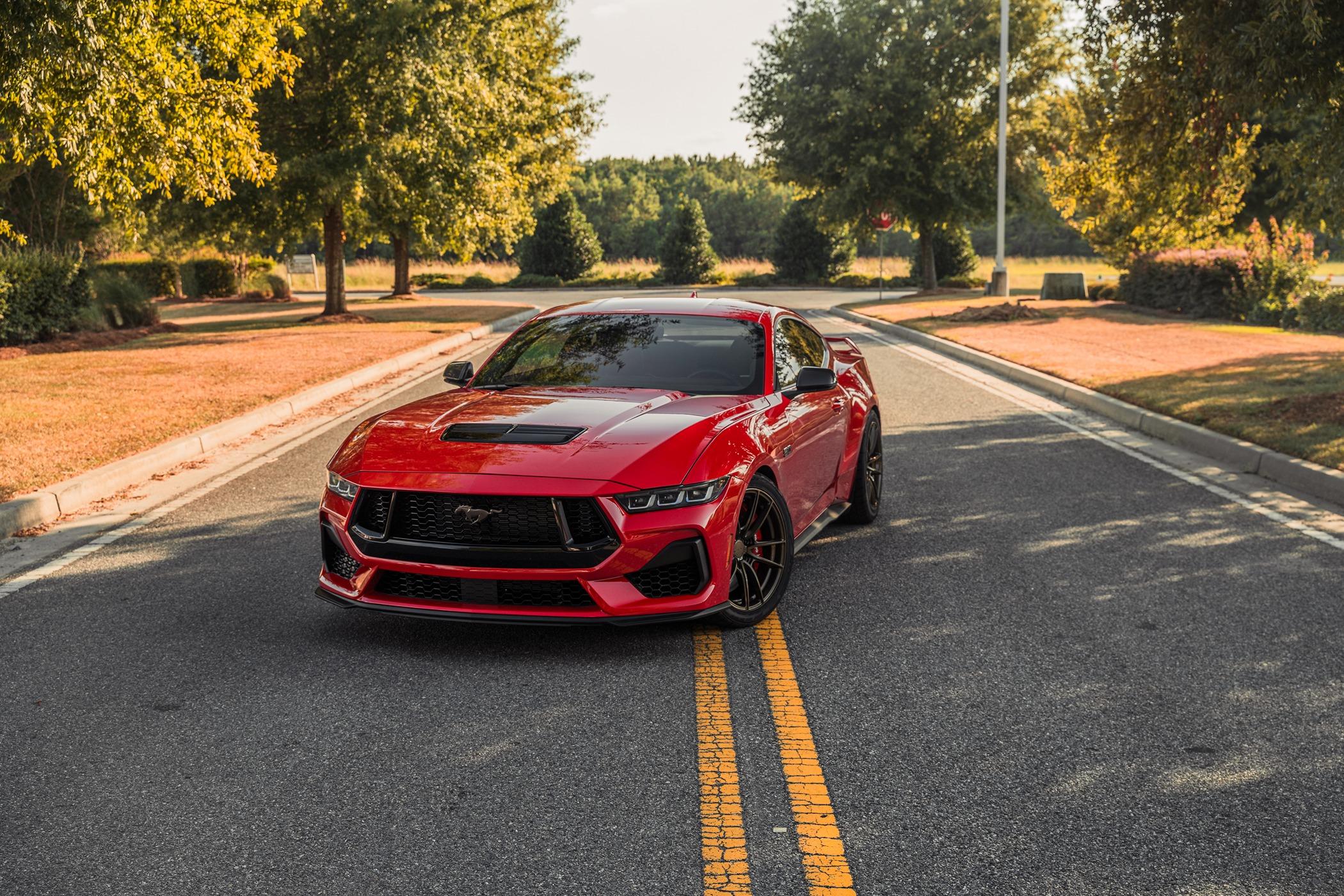 S650 Mustang Bronze Velgen VF5 Installed on my Race Red S650 GT DSC02239