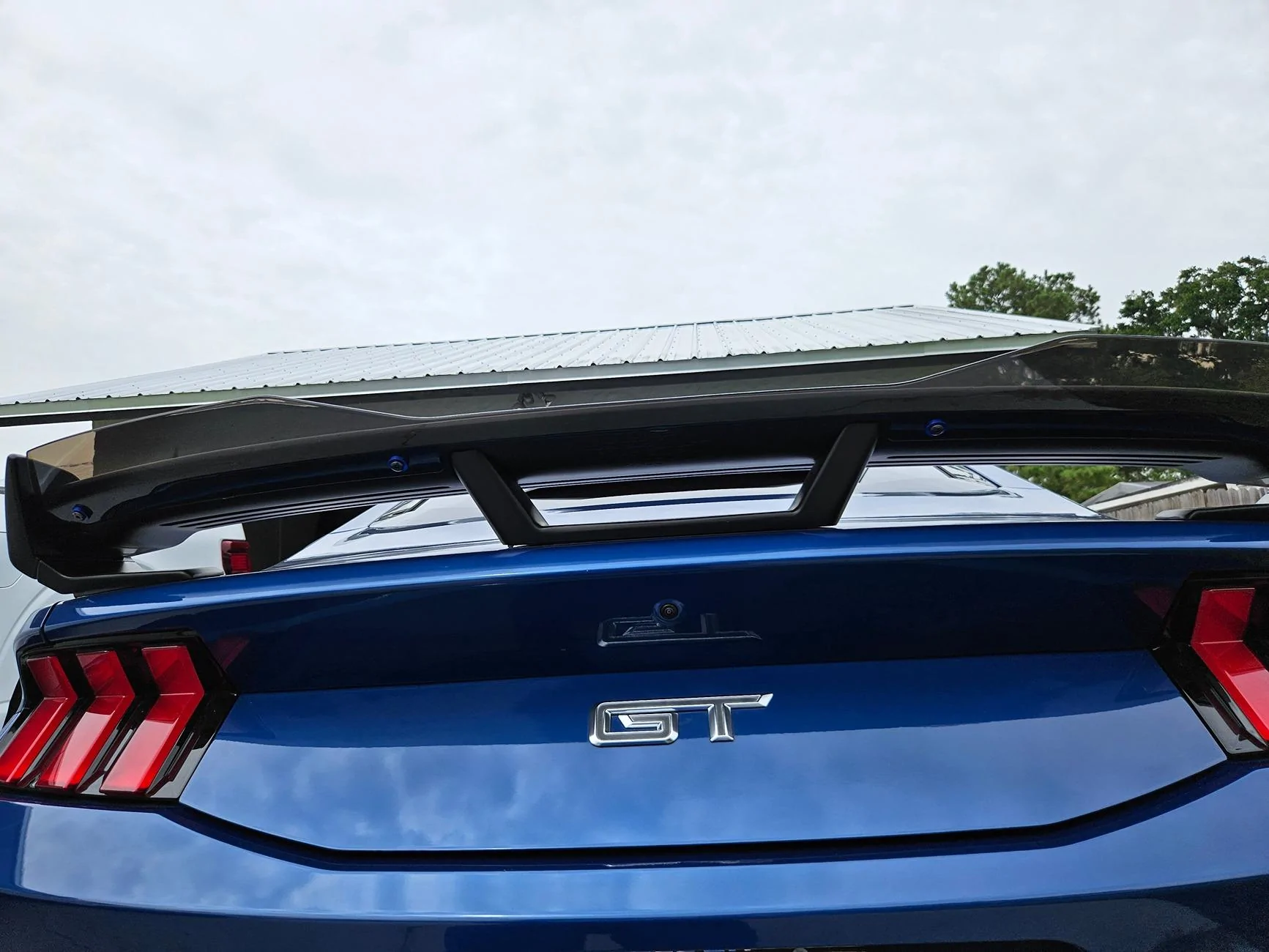 S650 Mustang Found an Ebay dark horse spoiler  "clone" dh spoiler close up of harwar
