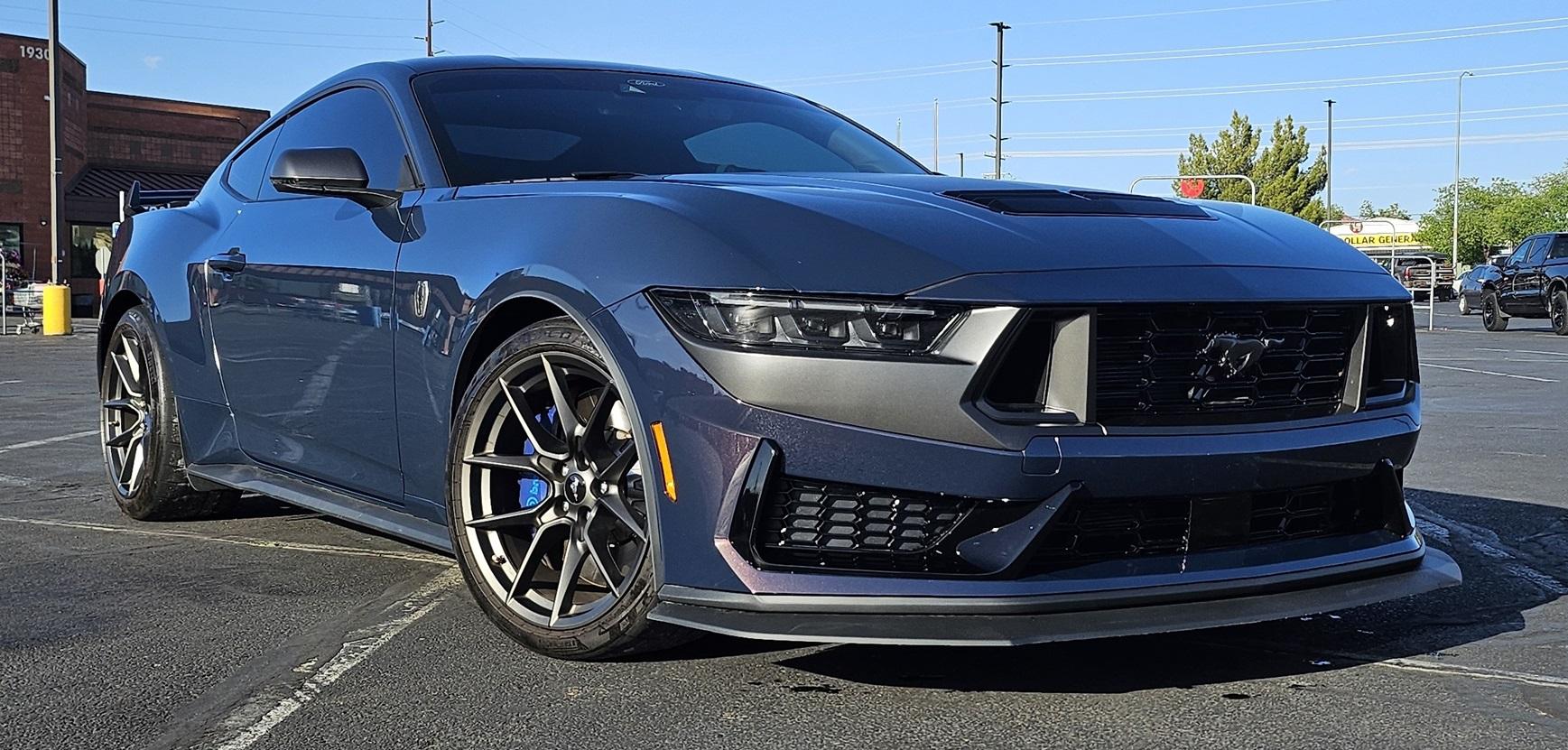 S650 Mustang Dark Horse Premium w/Appearance Package and Handling Package (Manual) 12