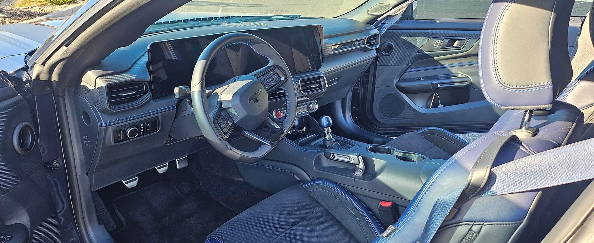 S650 Mustang Dark Horse Premium w/Appearance Package and Handling Package (Manual) 21