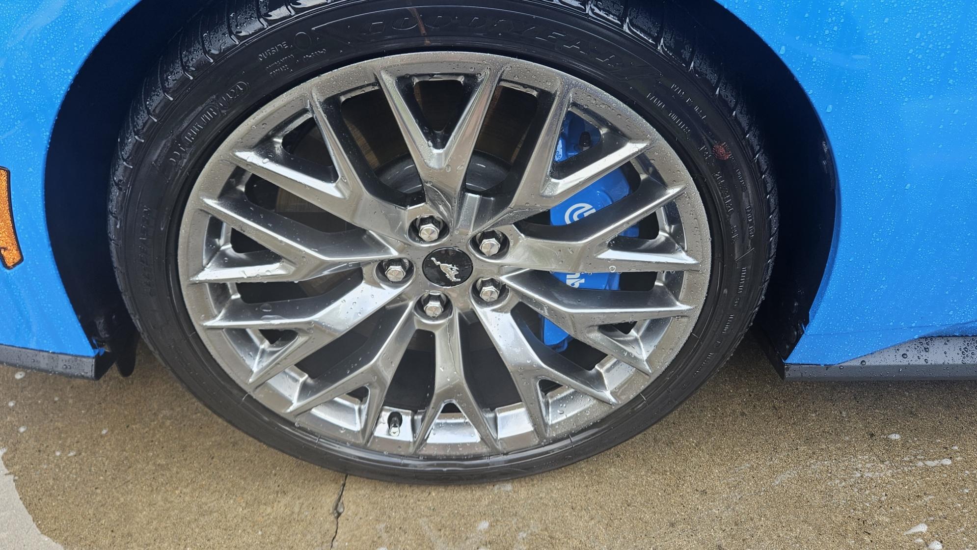 S650 Mustang Wheels after ~600 Miles and Clean 3_wheel